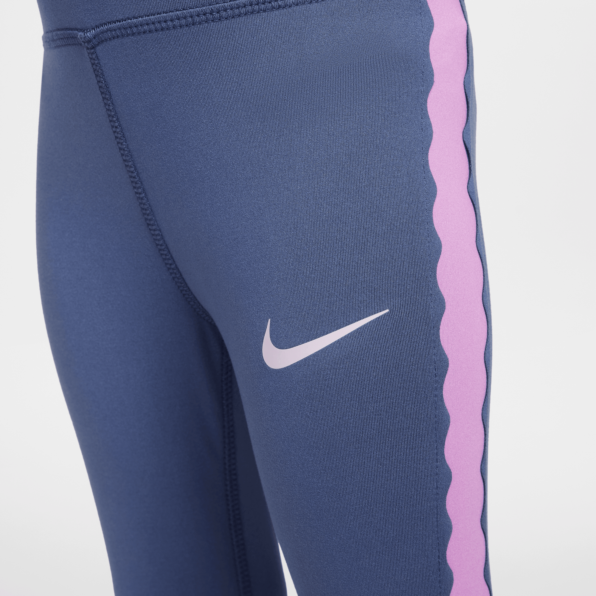 Nike Dri-FIT Swoosh Motion image number 2