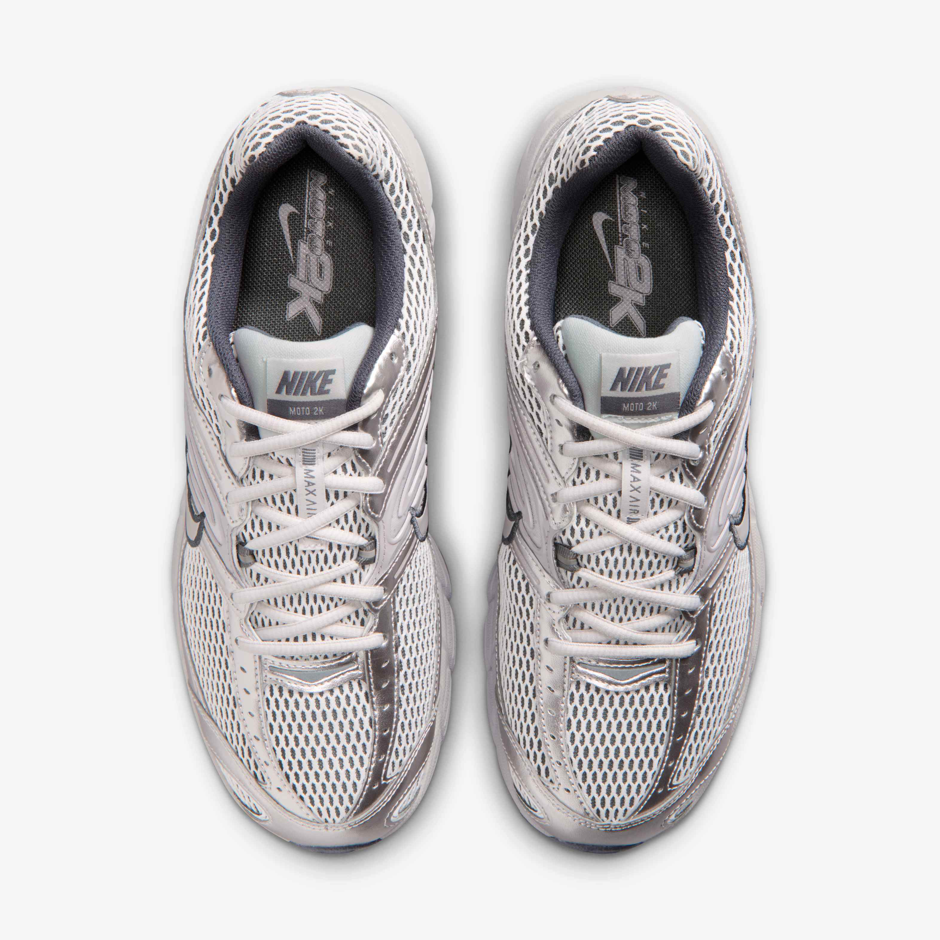 Nike Air Max Moto 2K image number 3