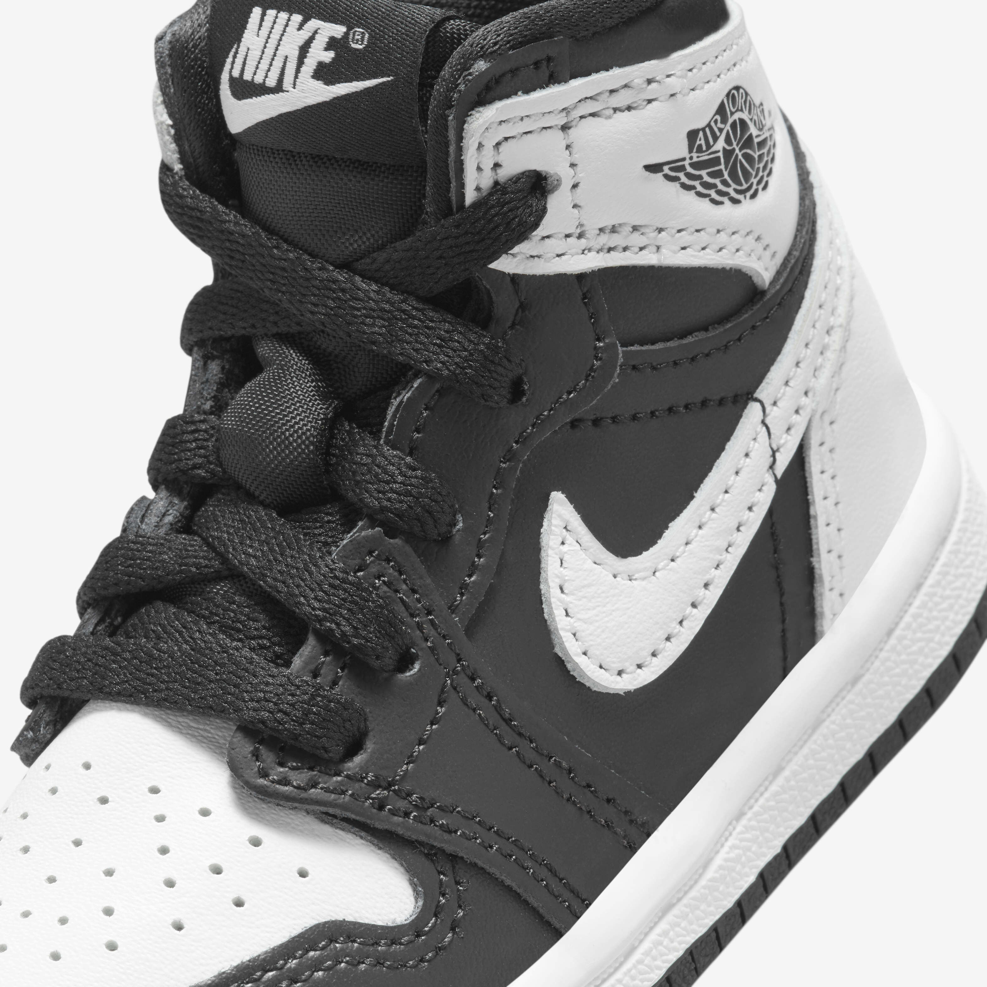 Jordan 1 Retro High OG image number 6