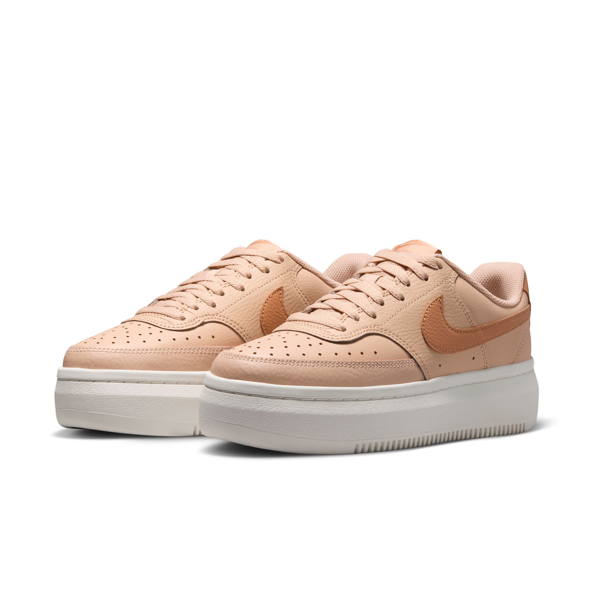 Nike Court Vision Alta image number 2