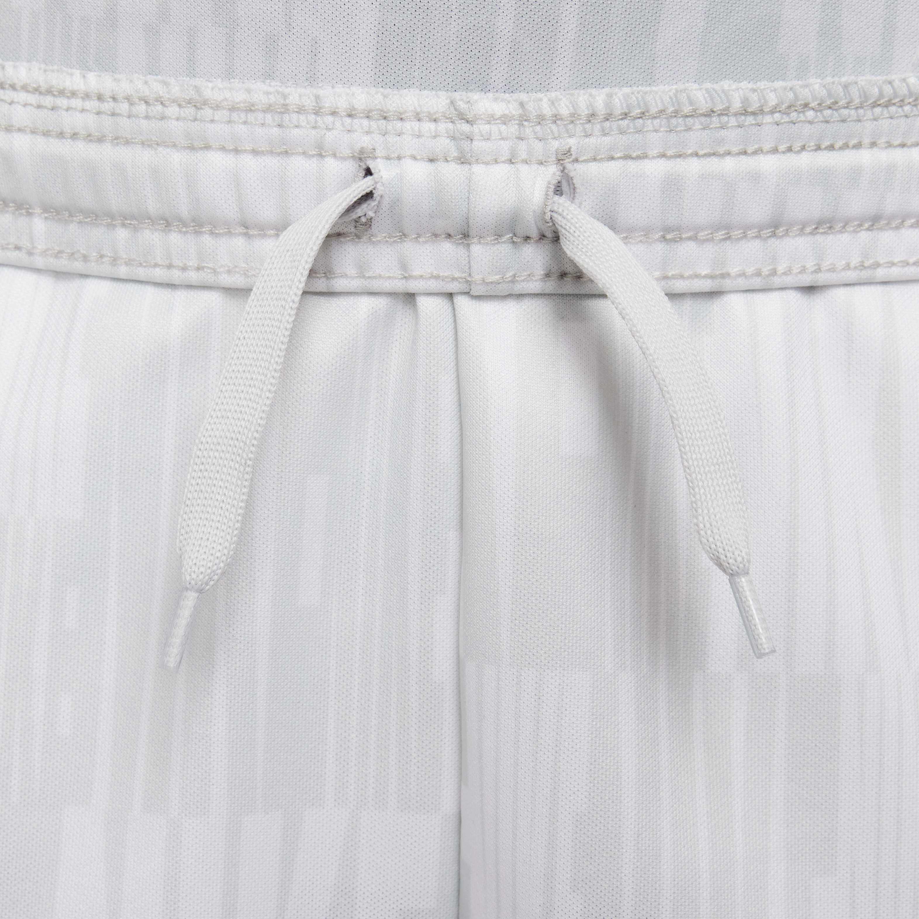 نايكي أكاديمي image number 3