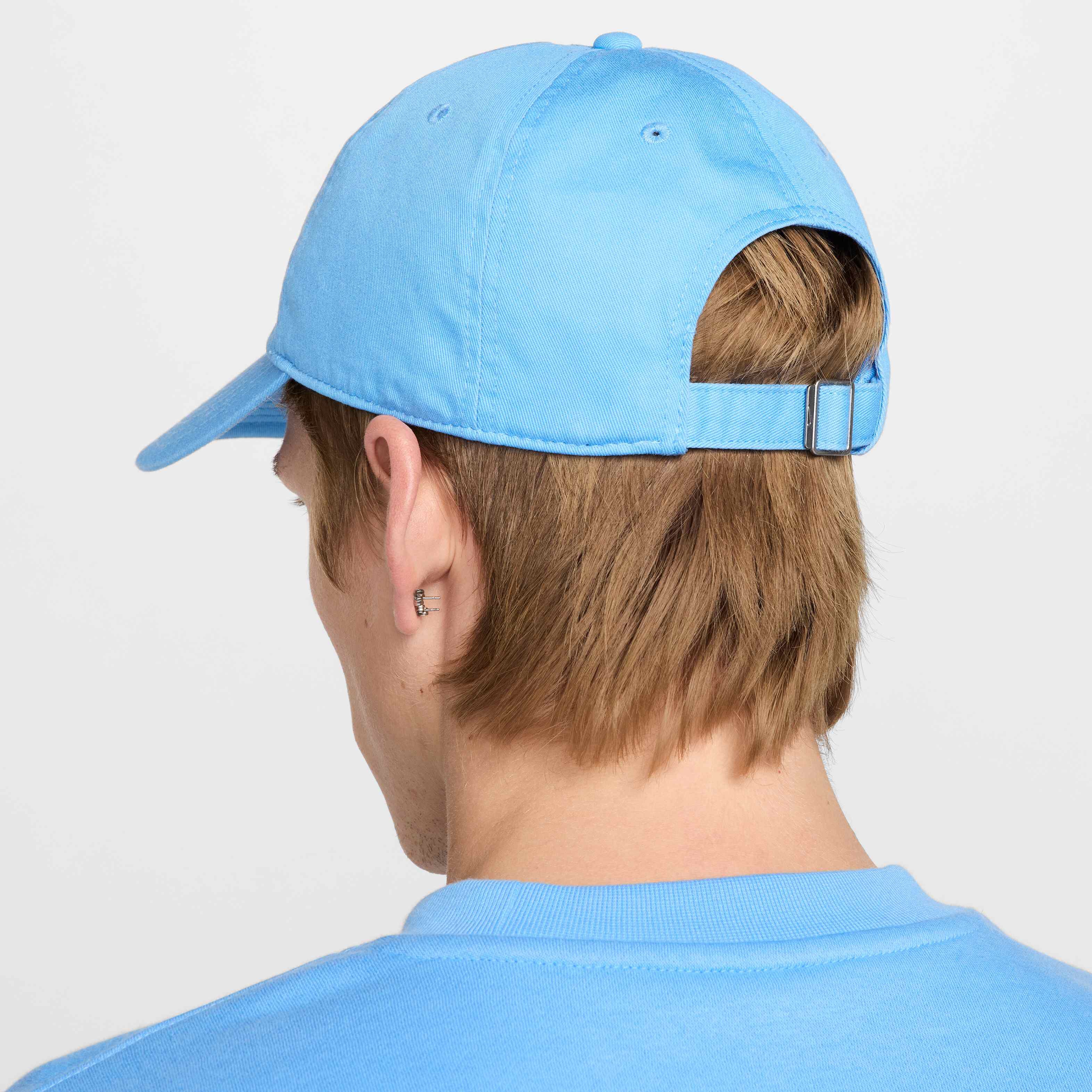 Buy Nike Club Unstructured Futura Wash Cap - University Blue