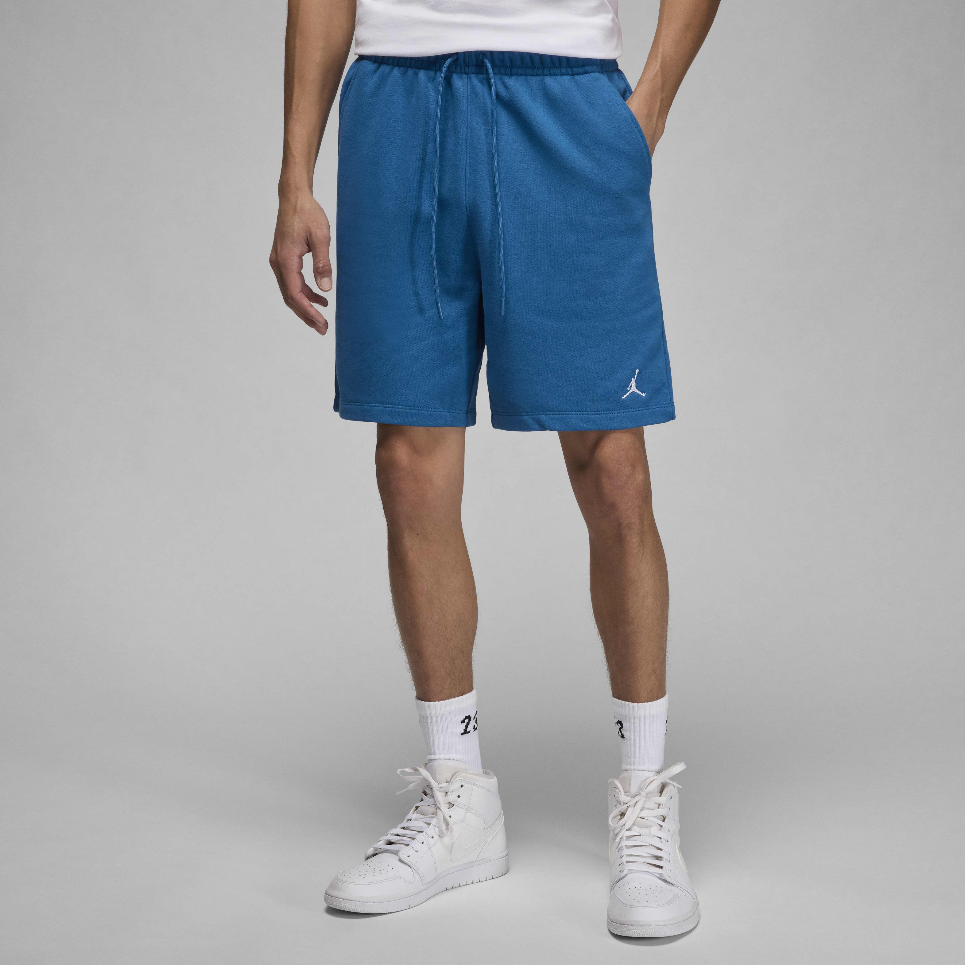 Jordan Essentials image number 0