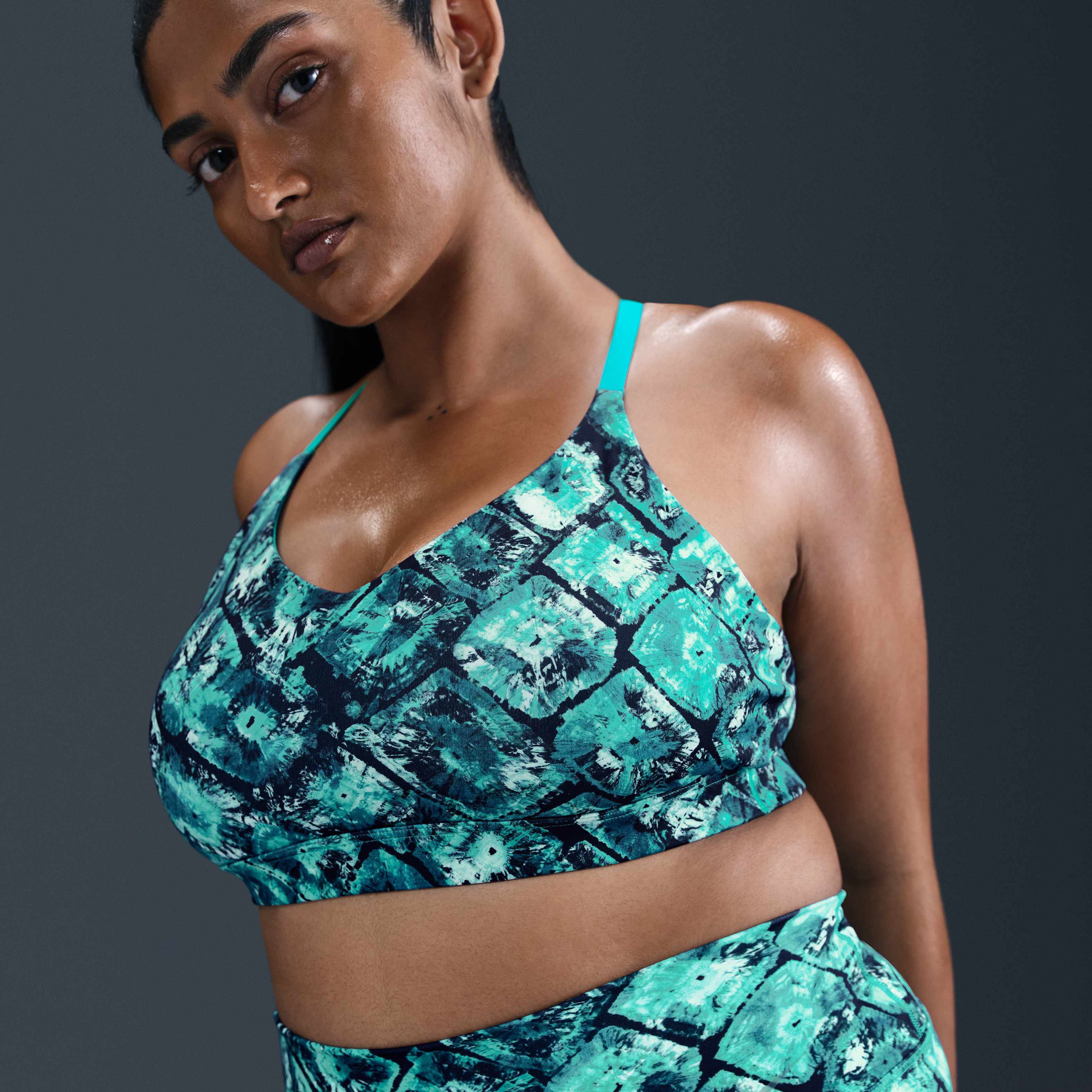 نايكي ويمنز ارتيست كوليكشن image number 5