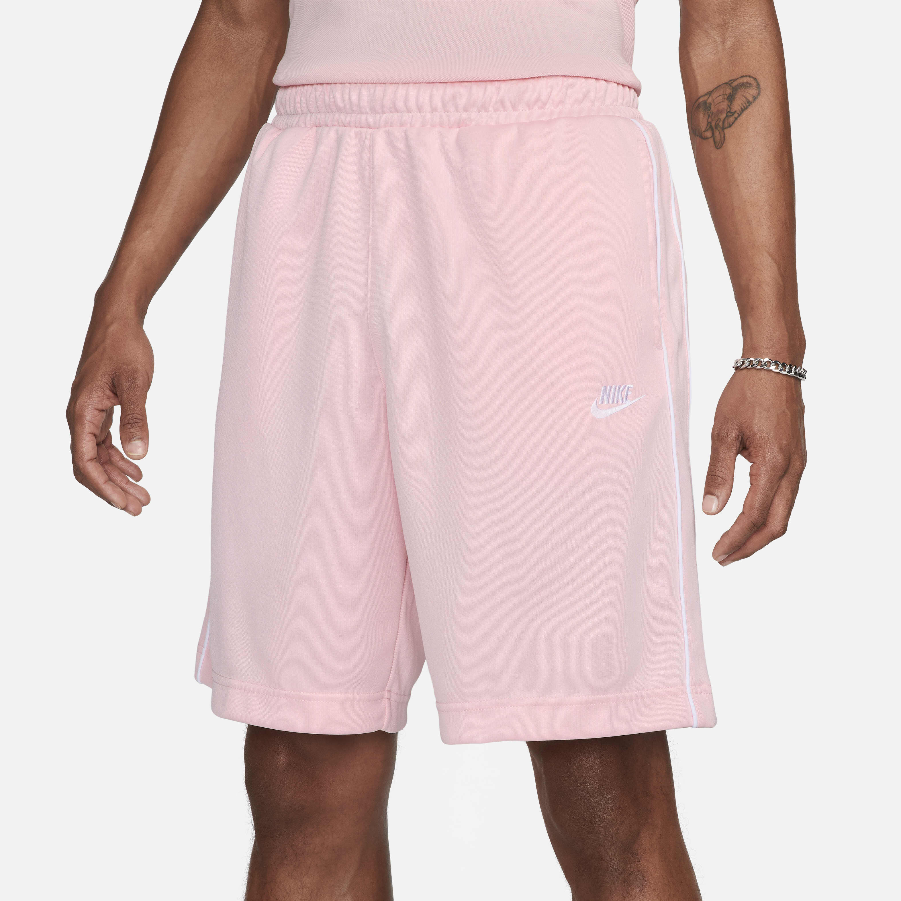 نايكي كلوب image number 1