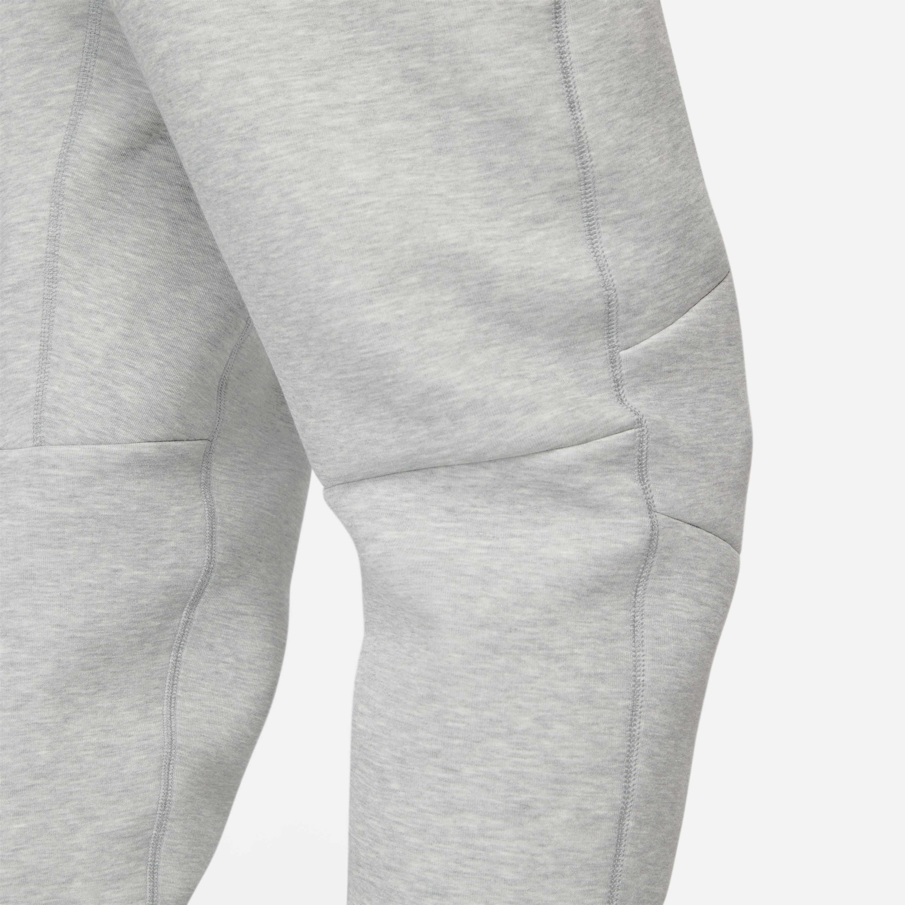 Nike Sportswear Tech Fleece image number 5