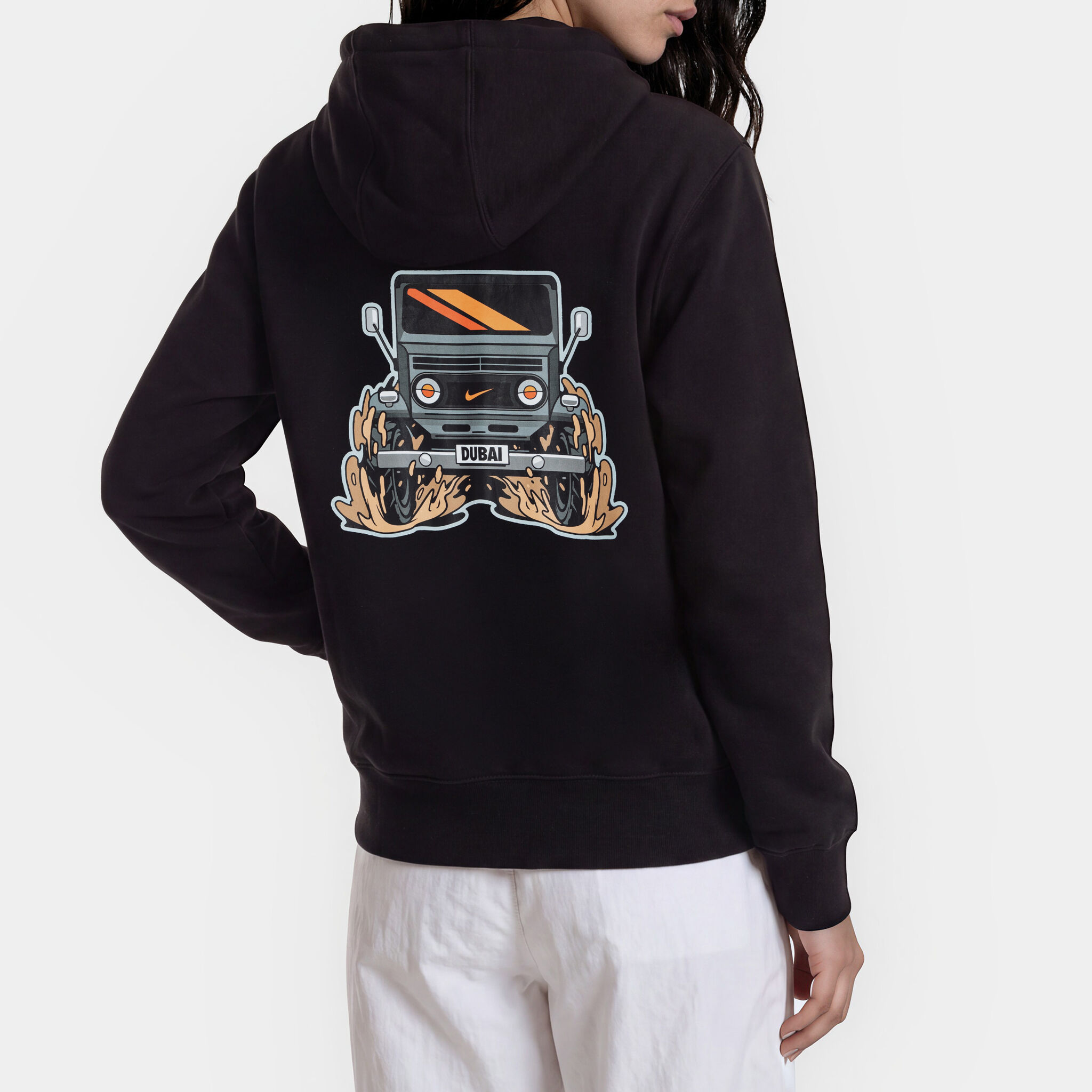 Nike Club - Jeep image number 1
