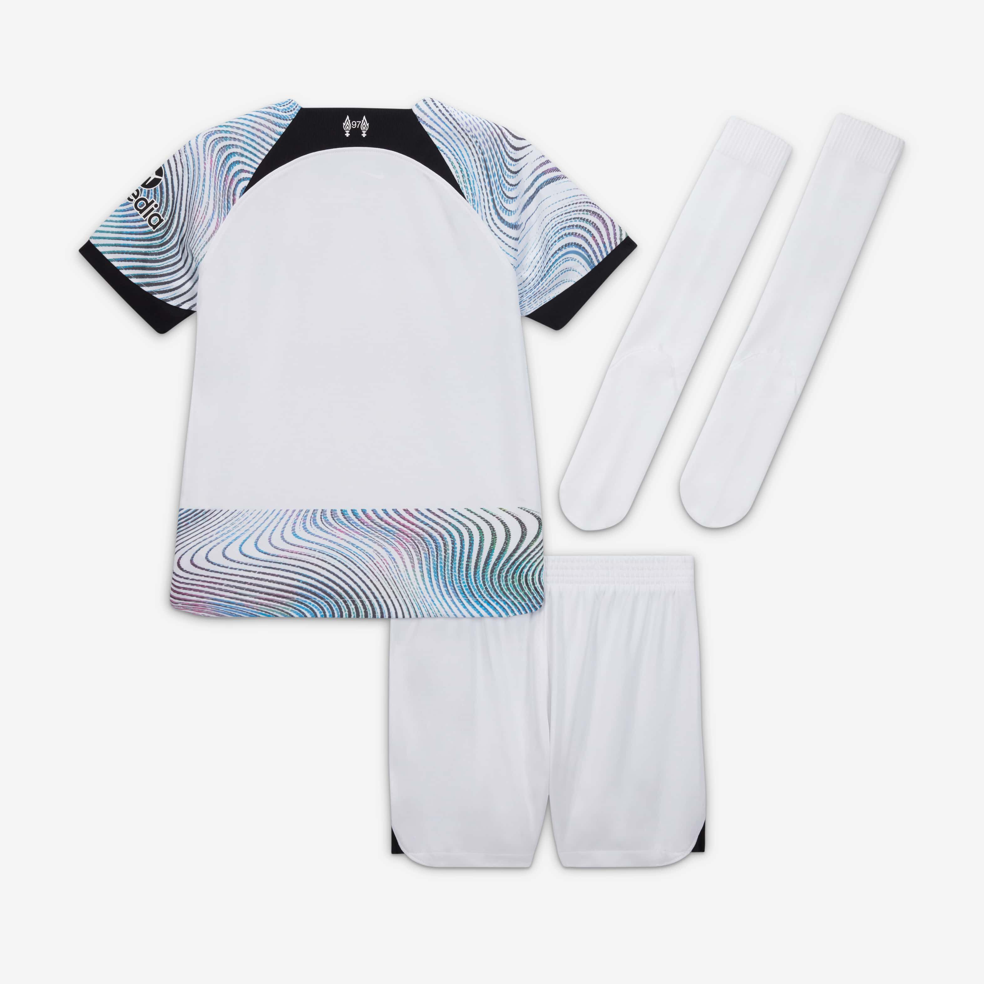 Liverpool F.C. 2022/23 Away image number 1