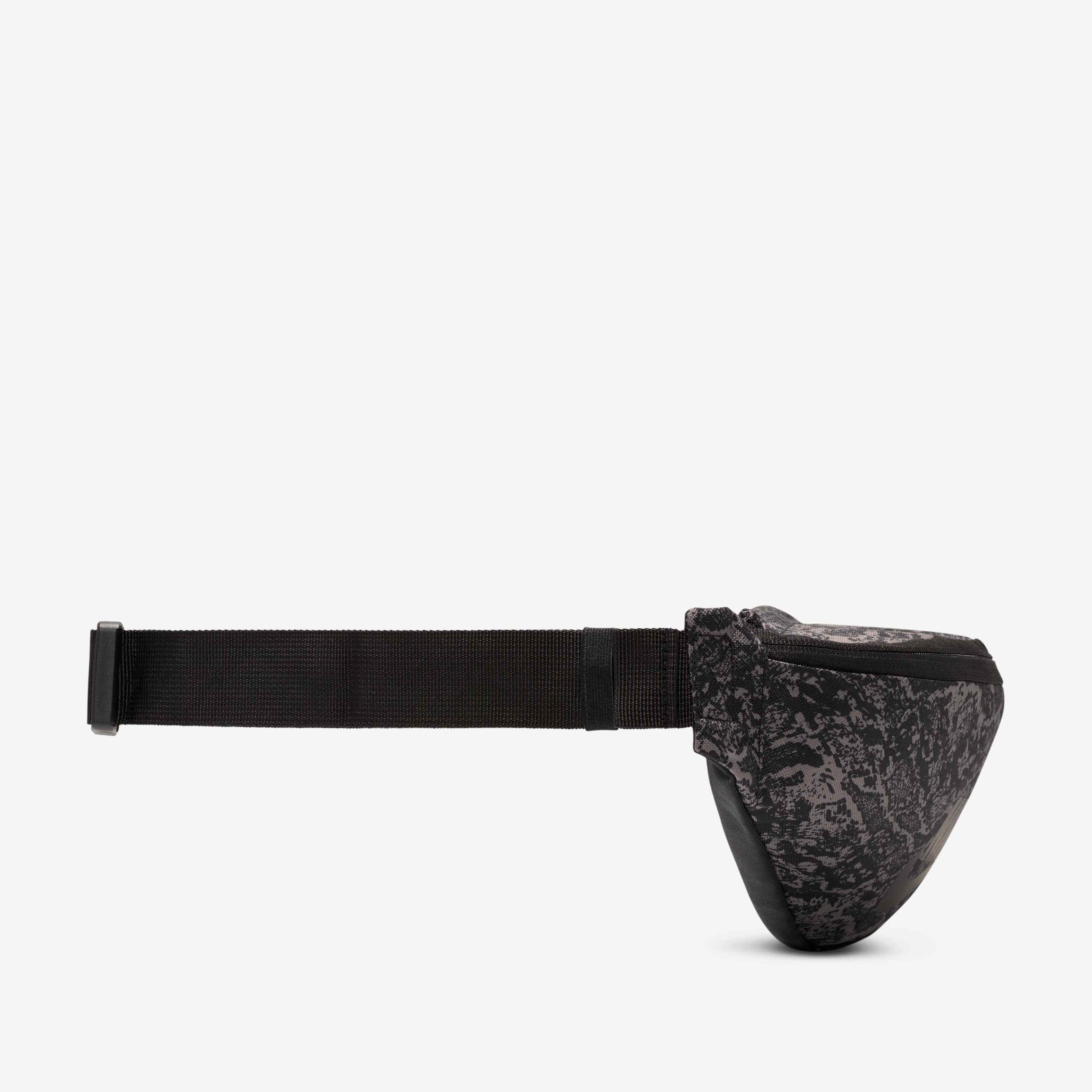 Nike Heritage image number 1