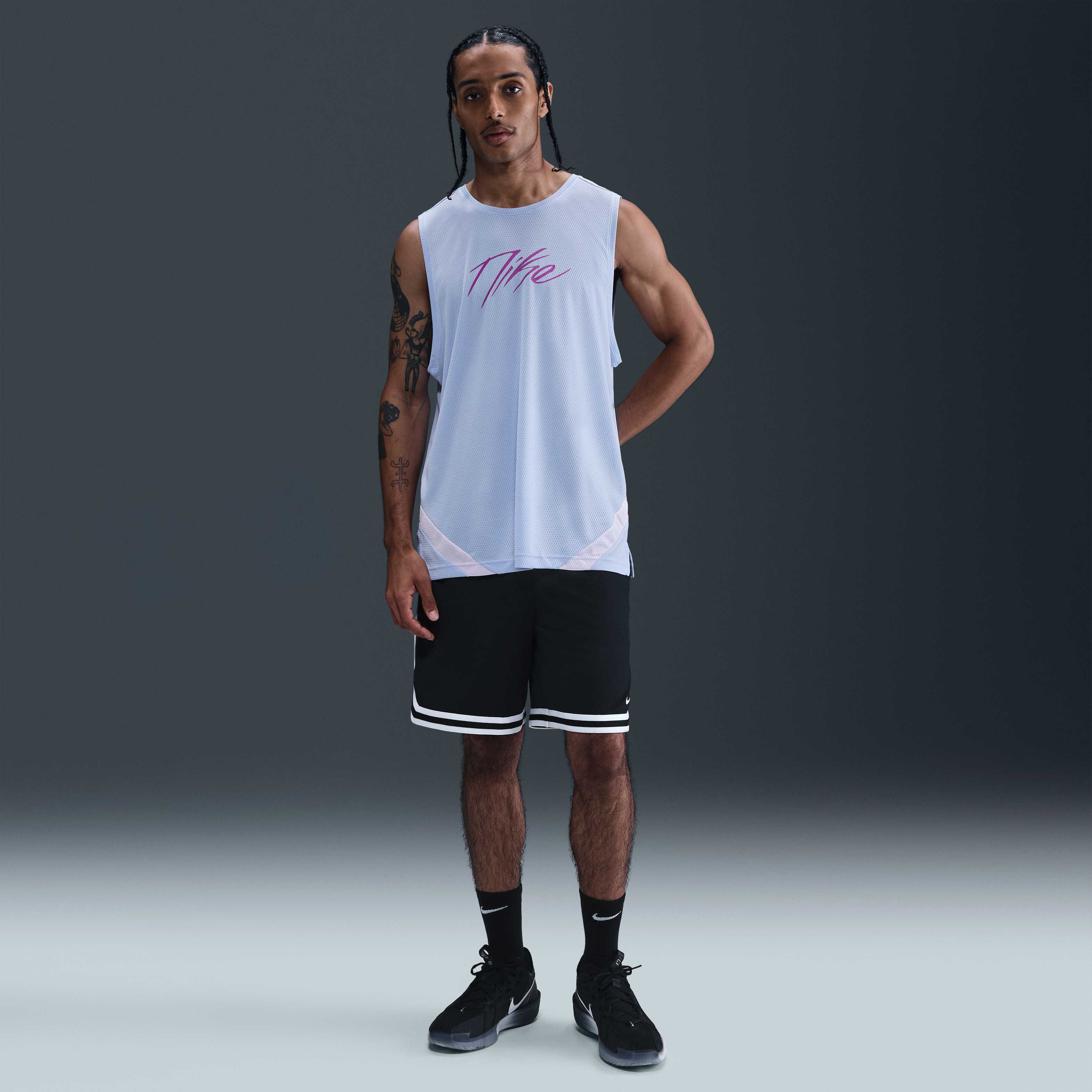 Nike Icon image number 3