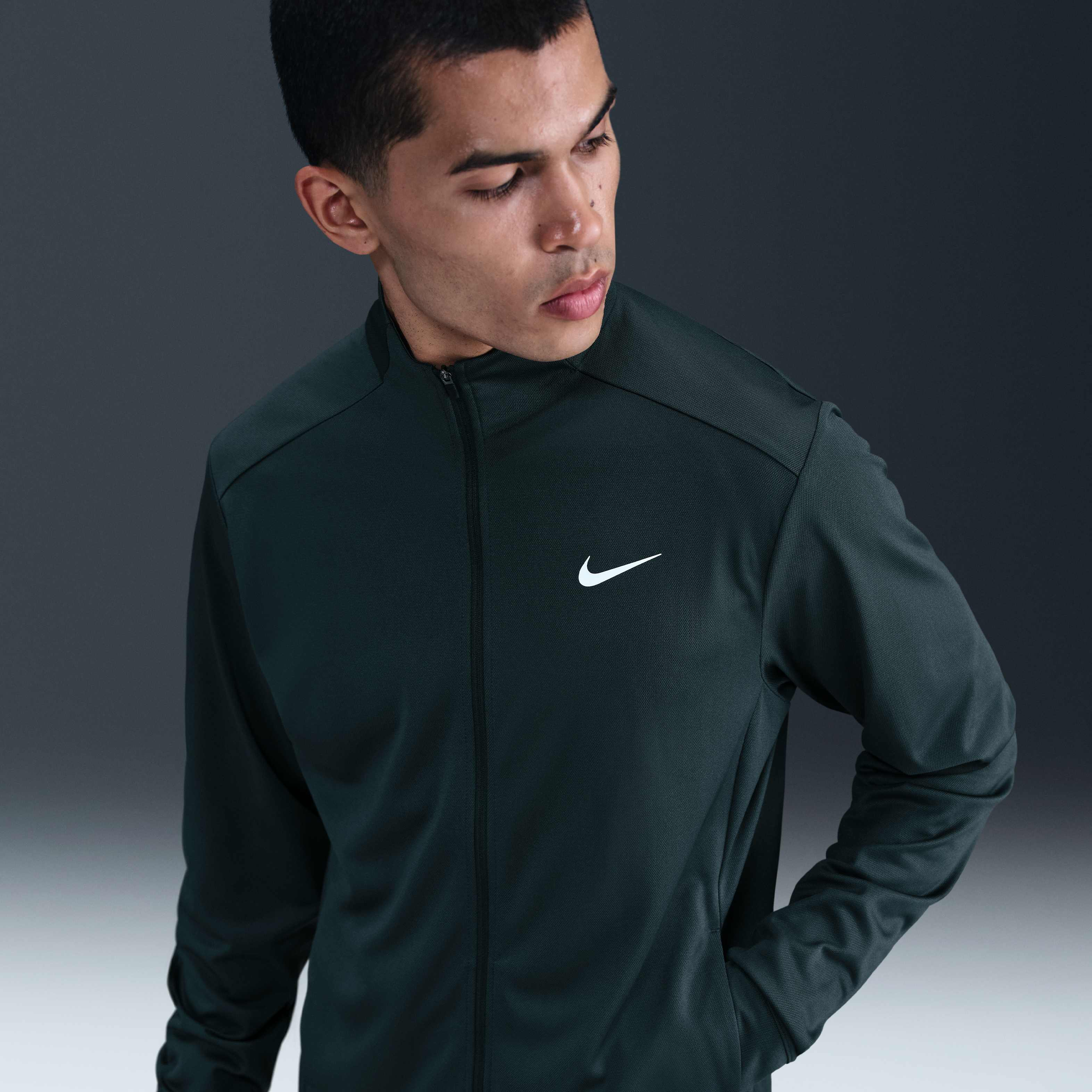 Nike Totality image number 0