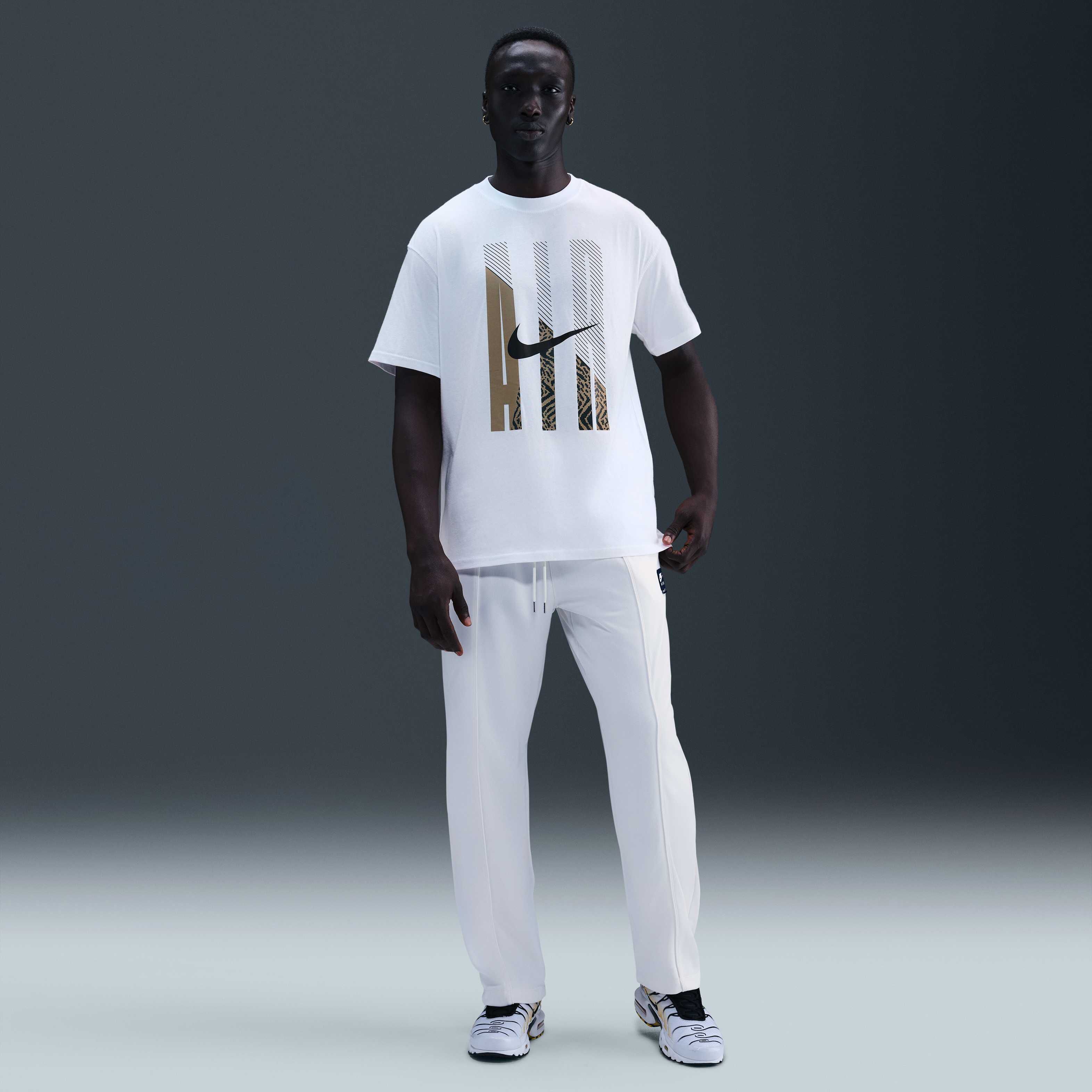 نايكي سبورتسوير image number 3