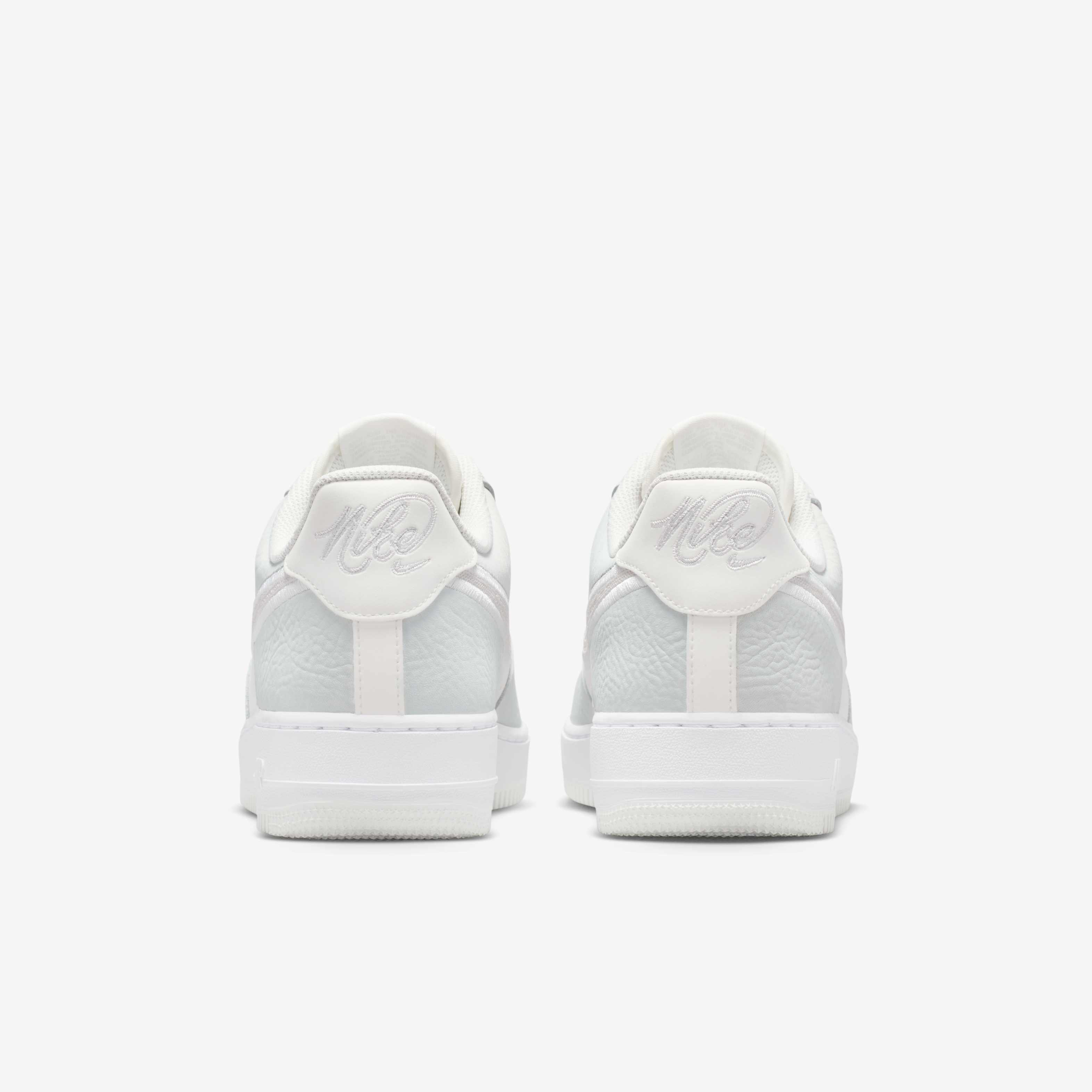 Nike Air Force 1 '07 LV8 image number 5