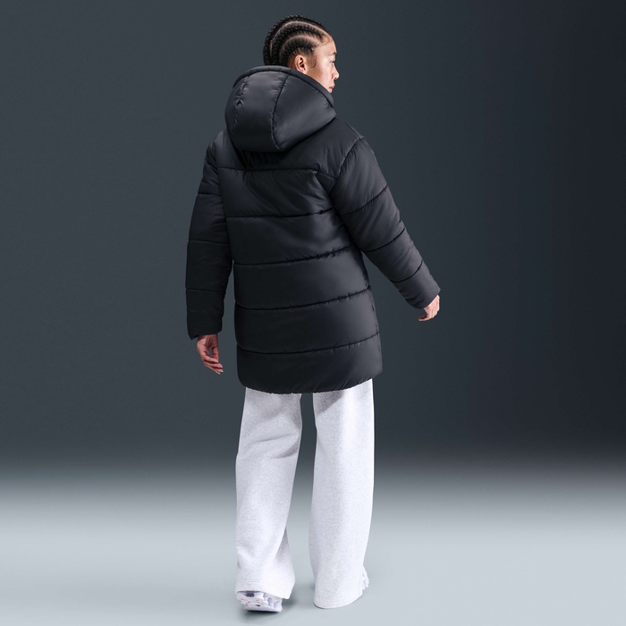 نايكي سبورتسوير كلاسيك image number 4 نايكي سبورتسوير كلاسيك image number 4