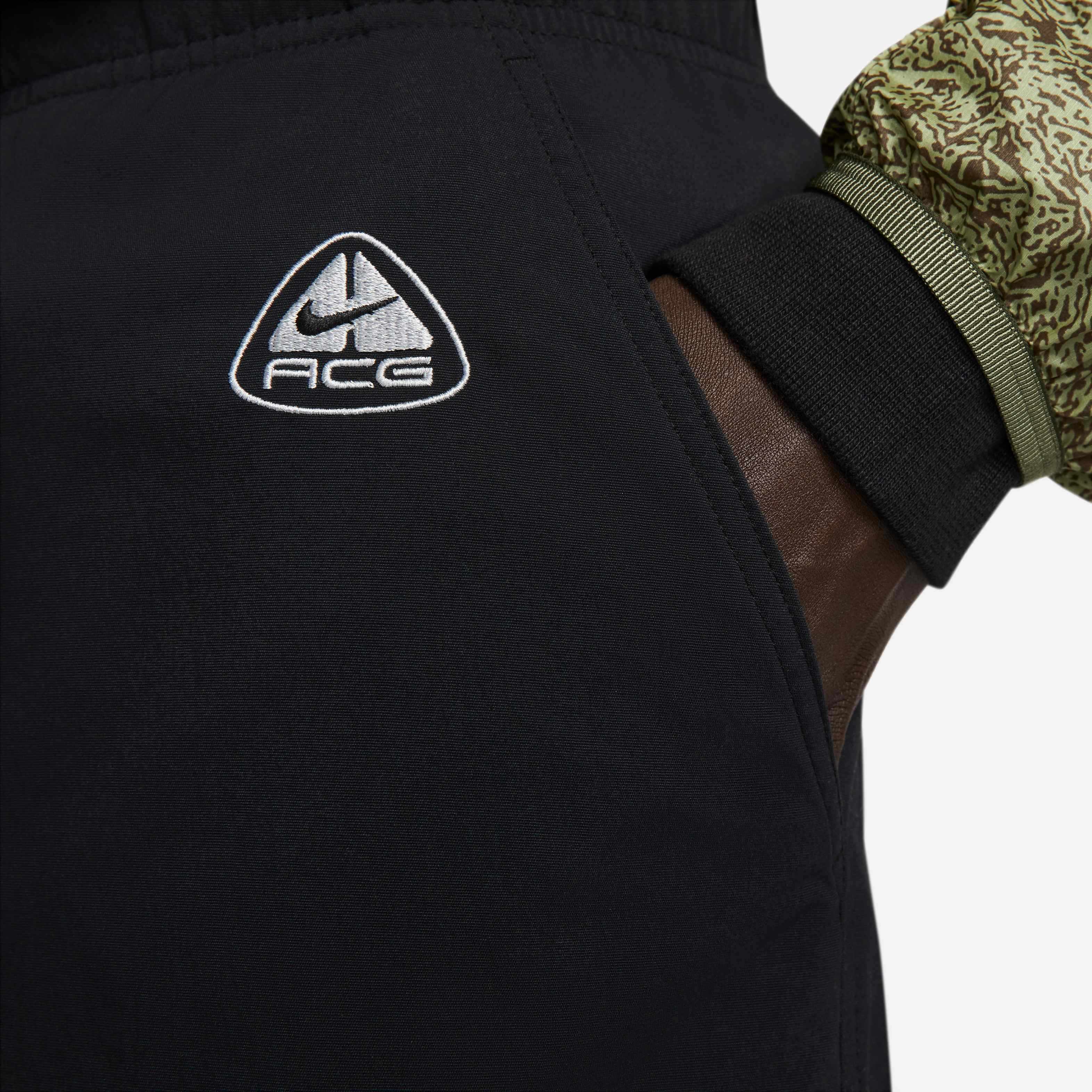 Nike ACG 'Oregon Series' image number 2