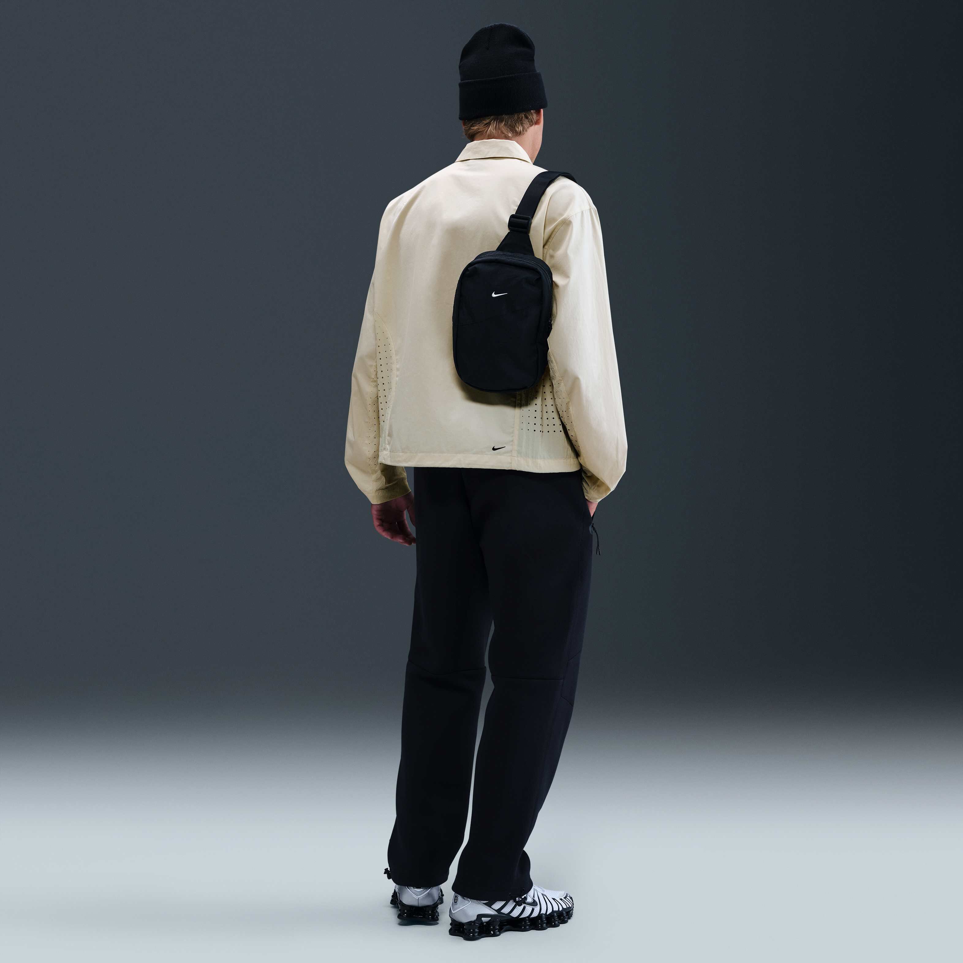 Nike Sportswear Tech image number 4