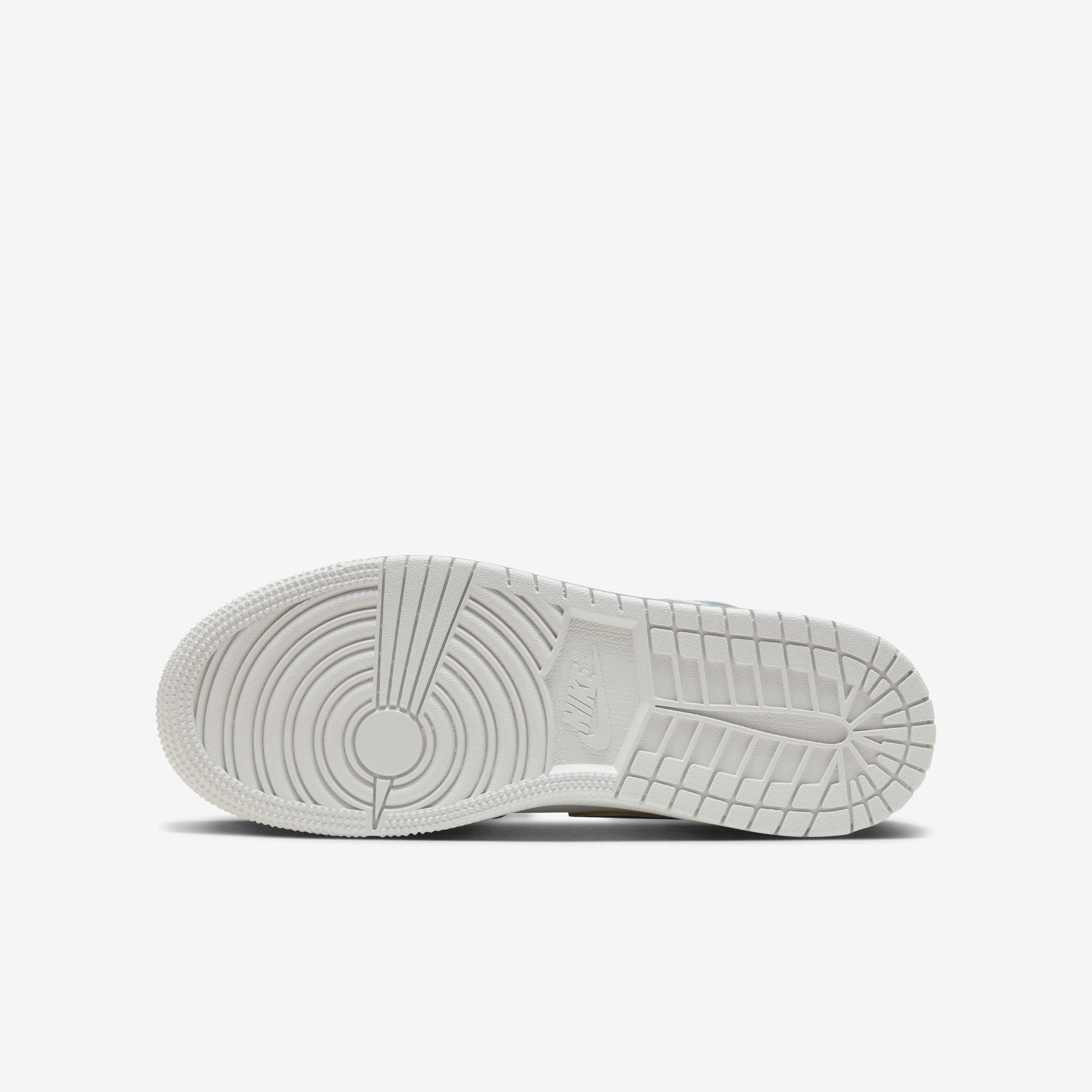 اير جوردن 1 لو SE image number 1