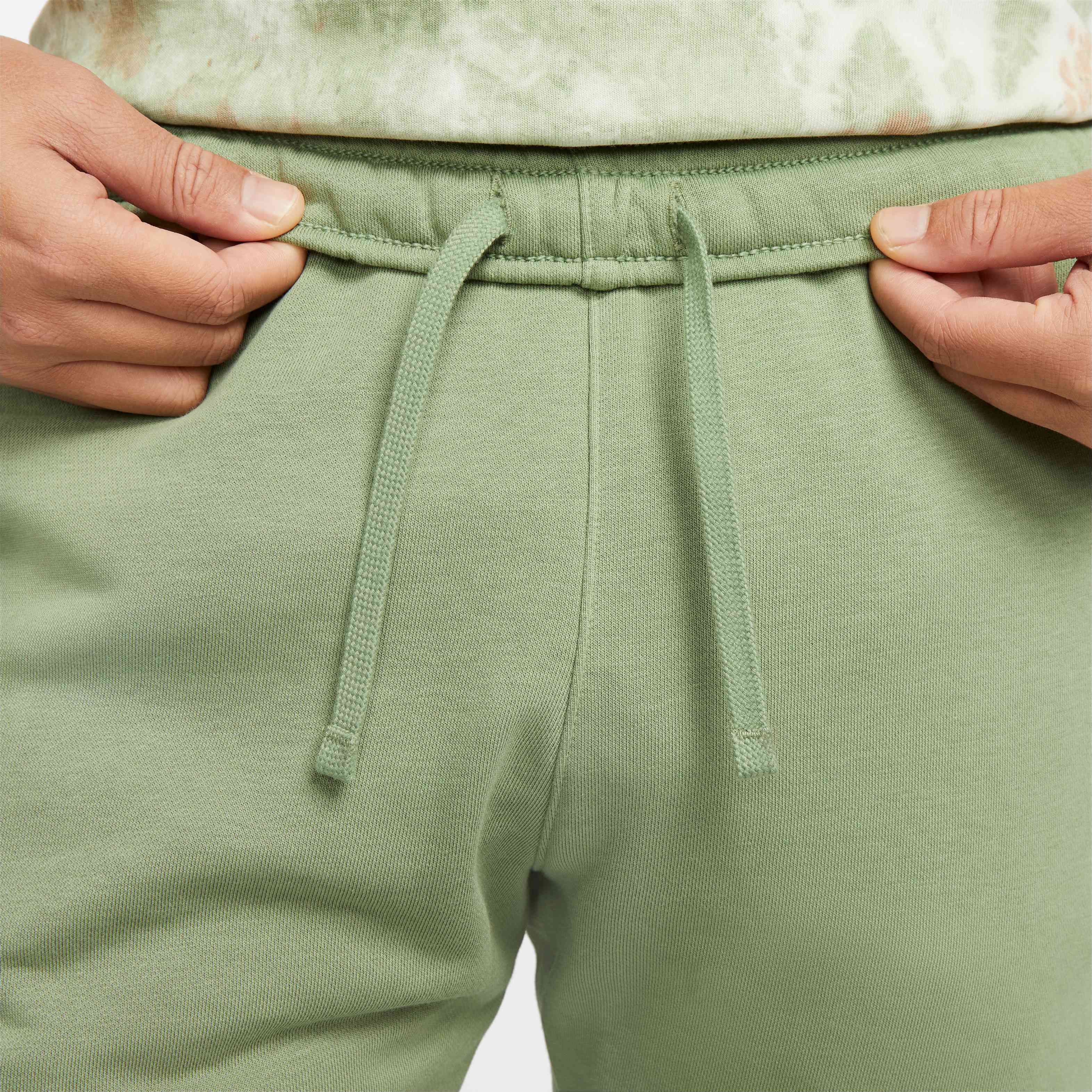 نايكي سبورتسوير كلوب image number 3