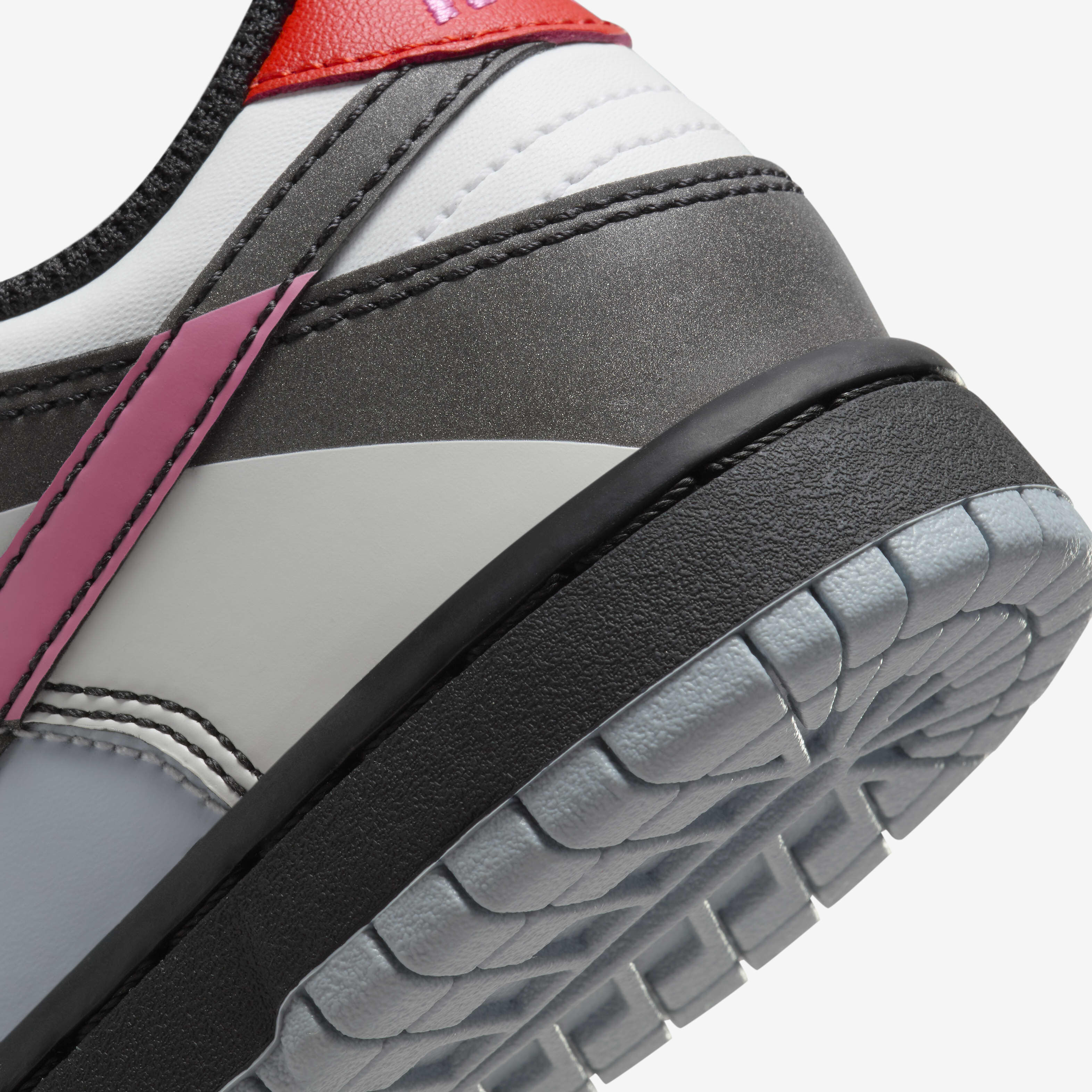 نايكي دانك لو SE image number 7