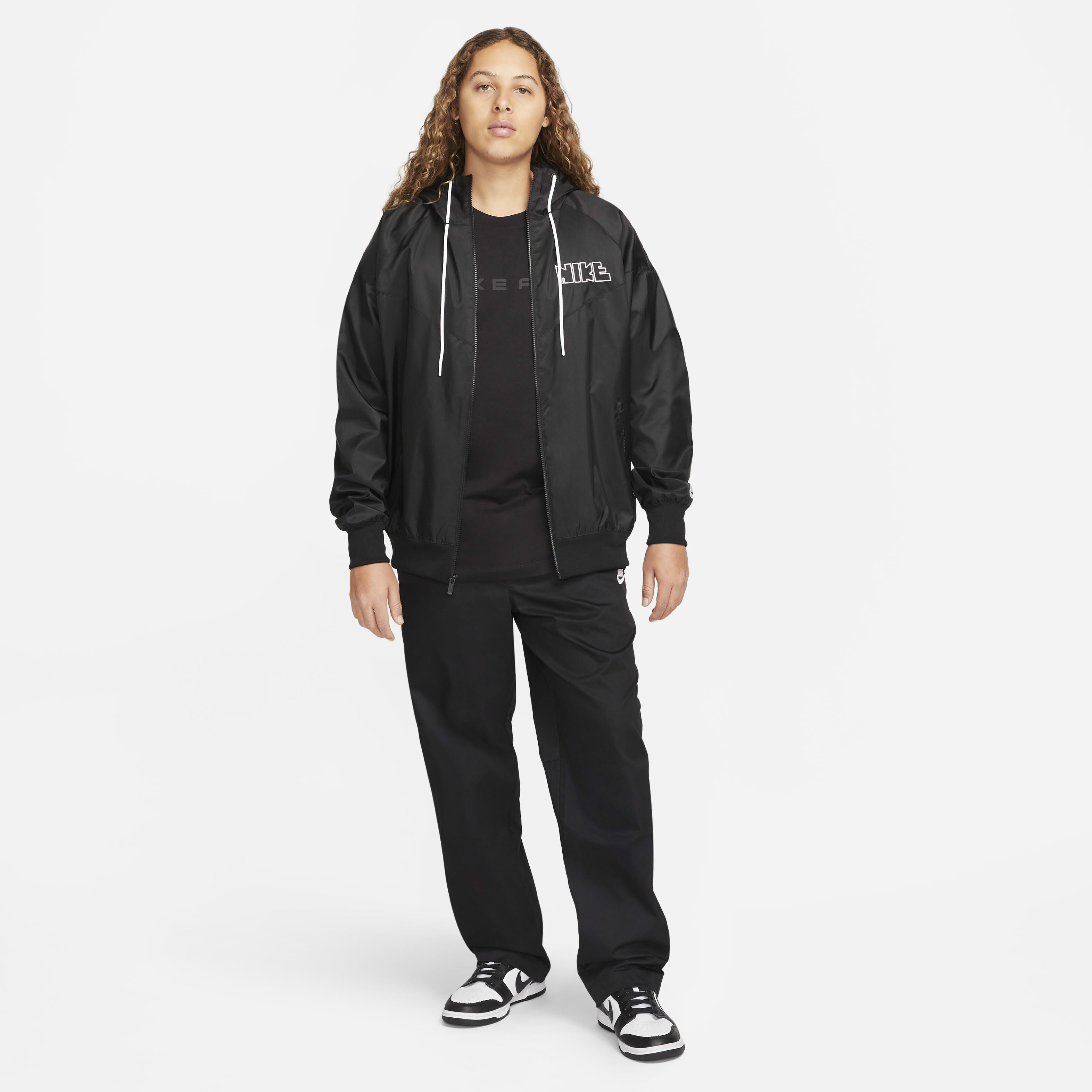 نايكي سبورتسوير image number 3