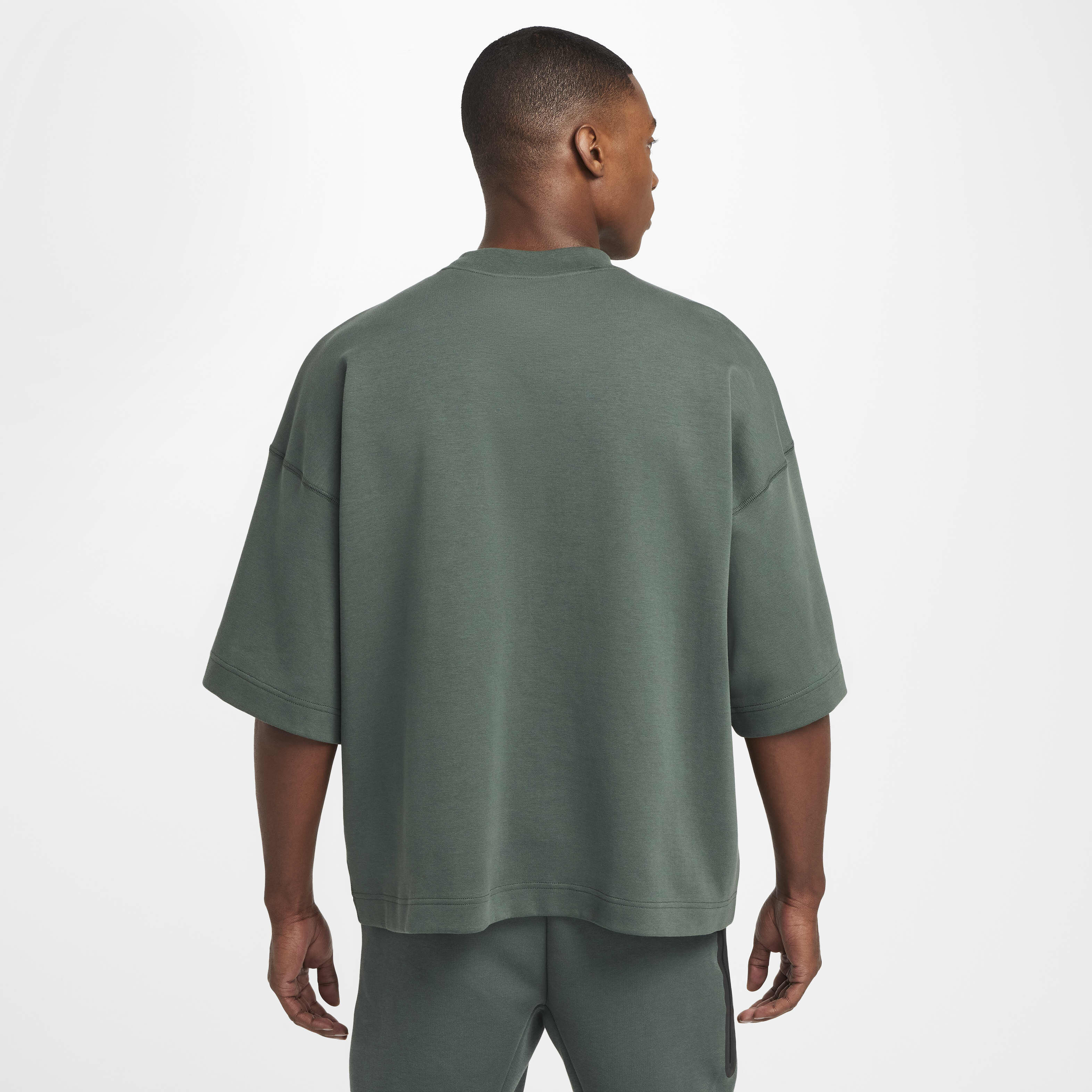 Nike Tech image number 1