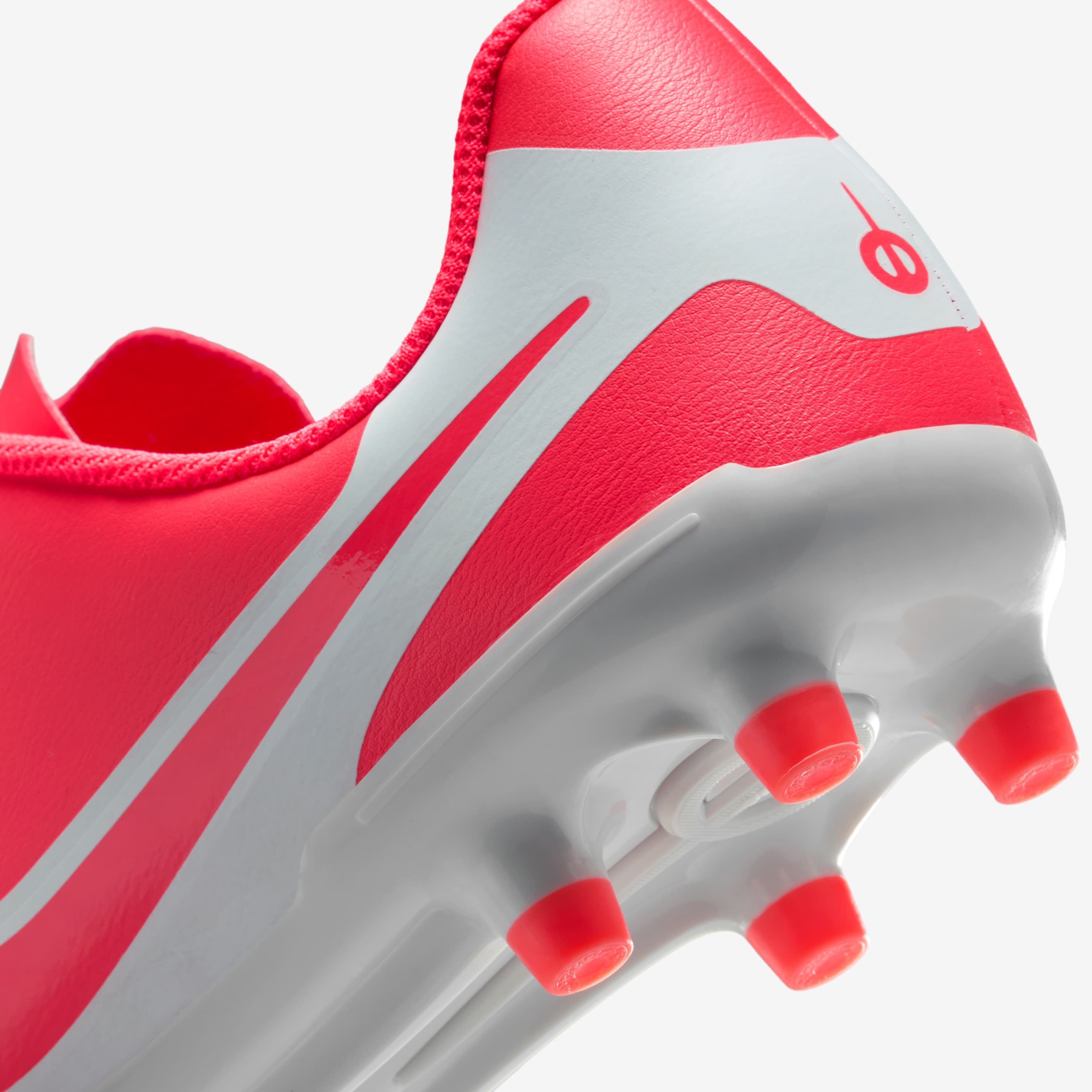 Nike Jr. Tiempo Legend 10 Club image number 8