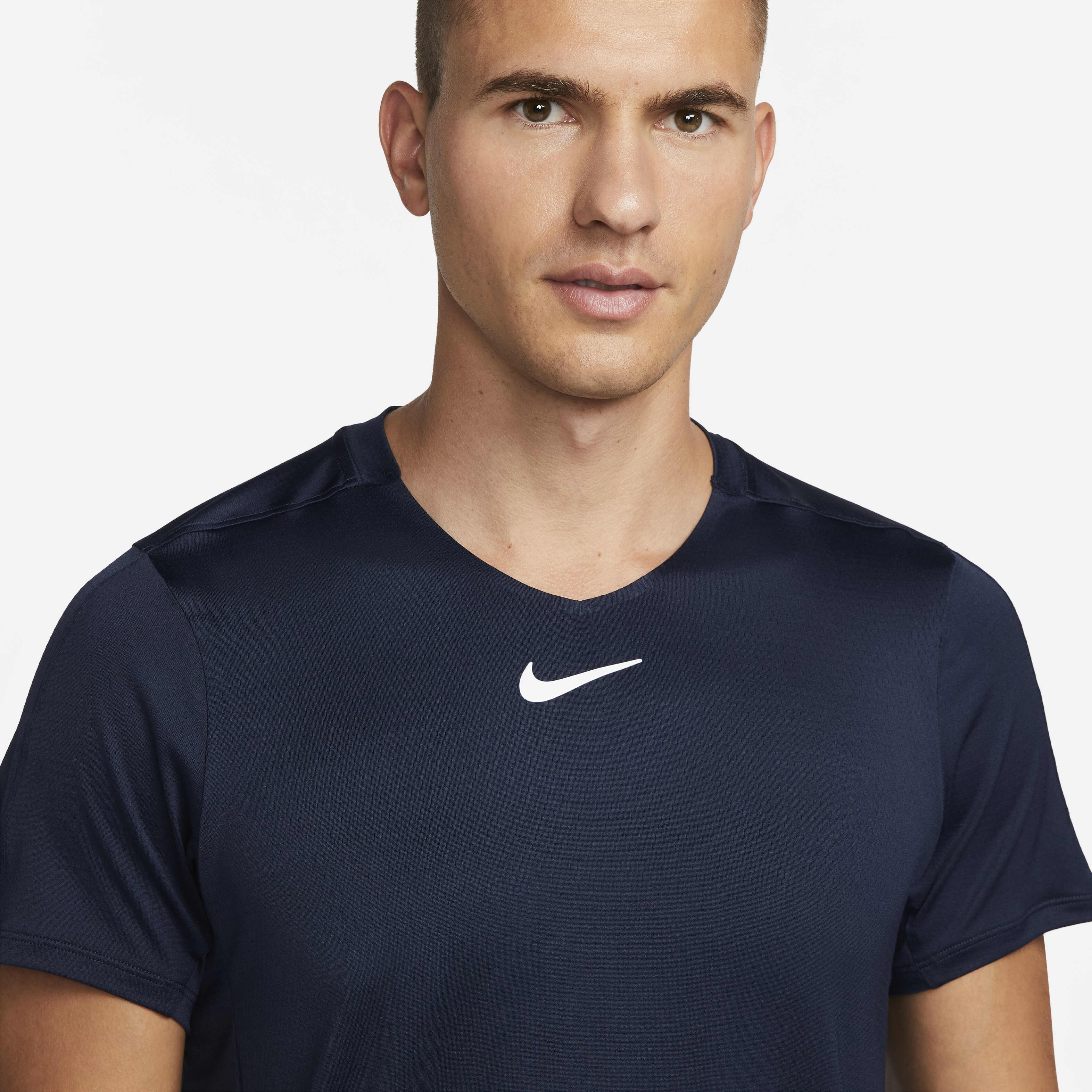 NikeCourt Dri-FIT Advantage image number 2
