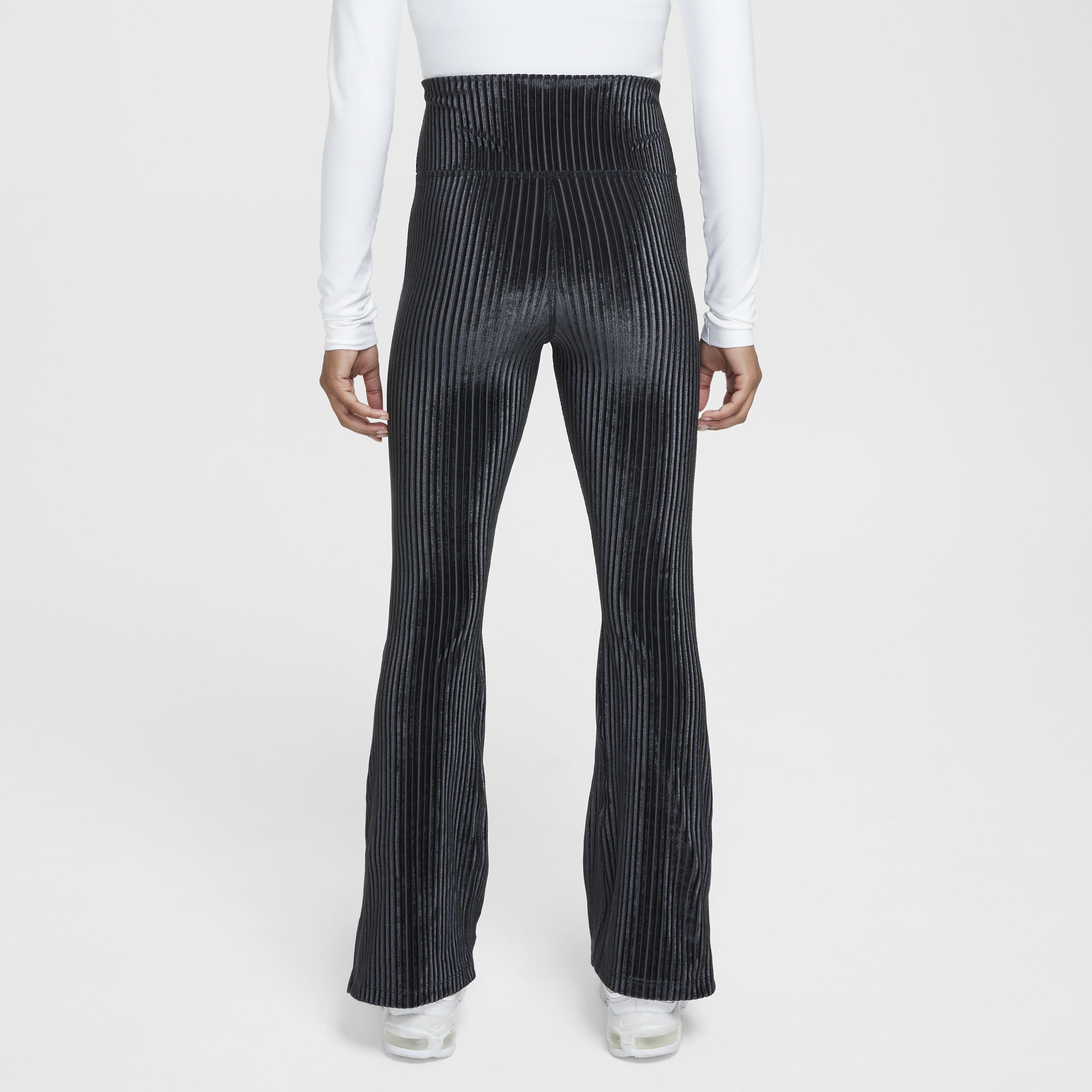 نايكي سبورتسوير image number 1