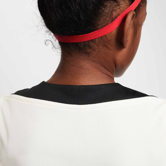 Liverpool F.C. Strike Special Edition image number 6 Liverpool F.C. Strike Special Edition image number 6