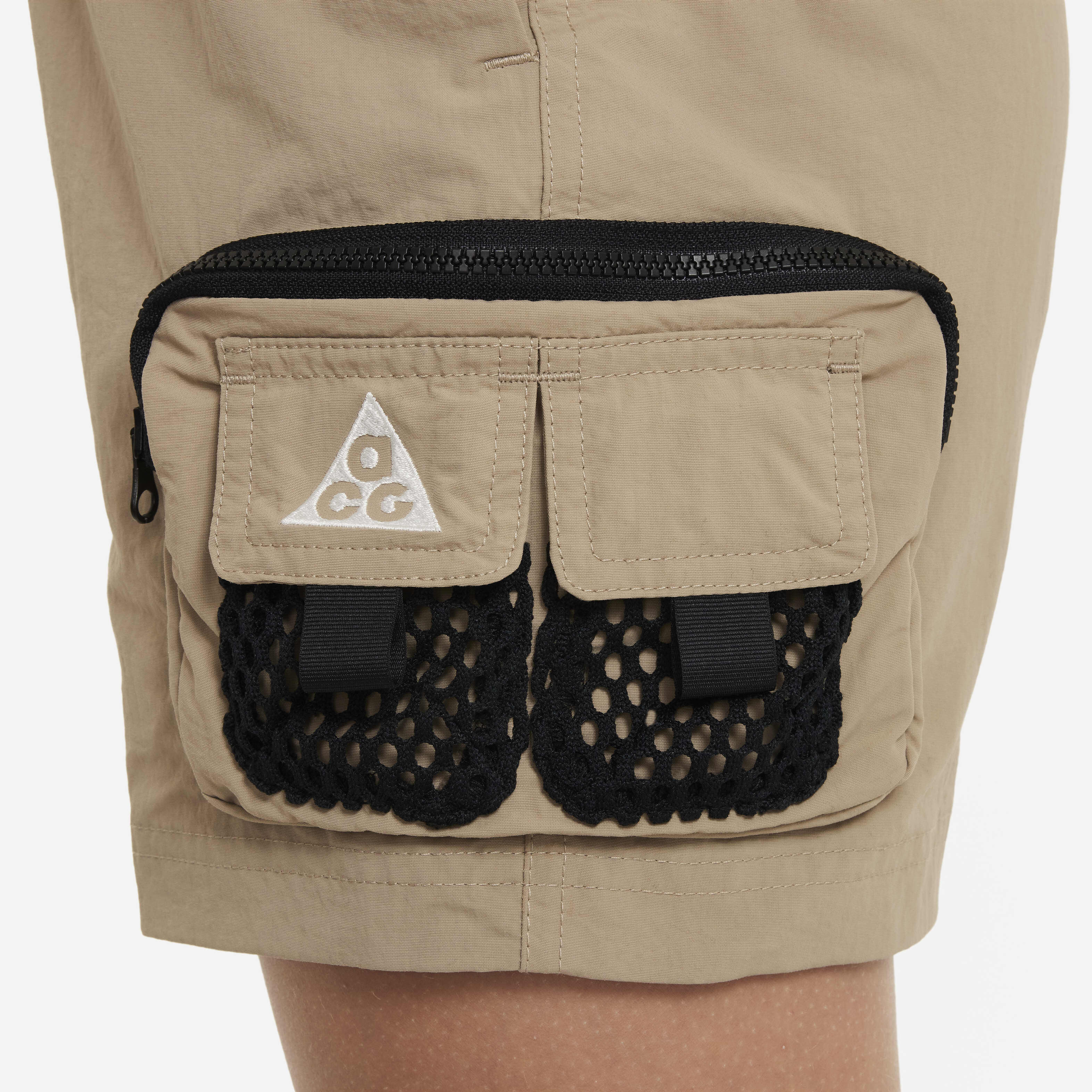 Nike ACG image number 6