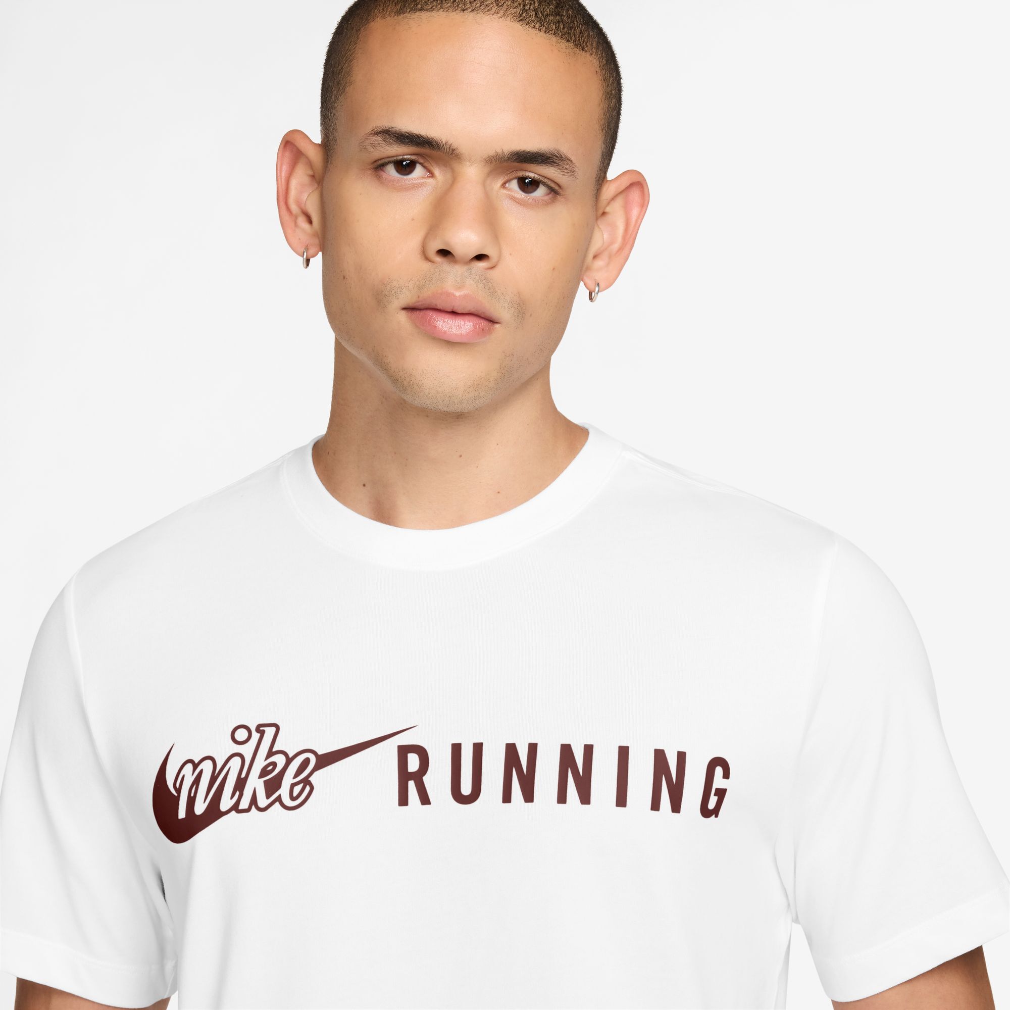 Nike image number 2