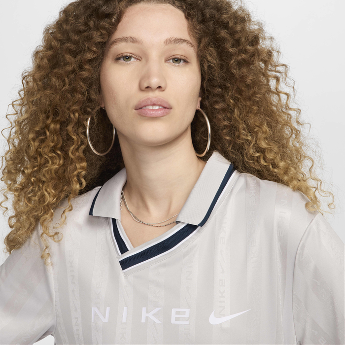 Nike Sportswear Collection image number 2 Nike Sportswear Collection image number 2