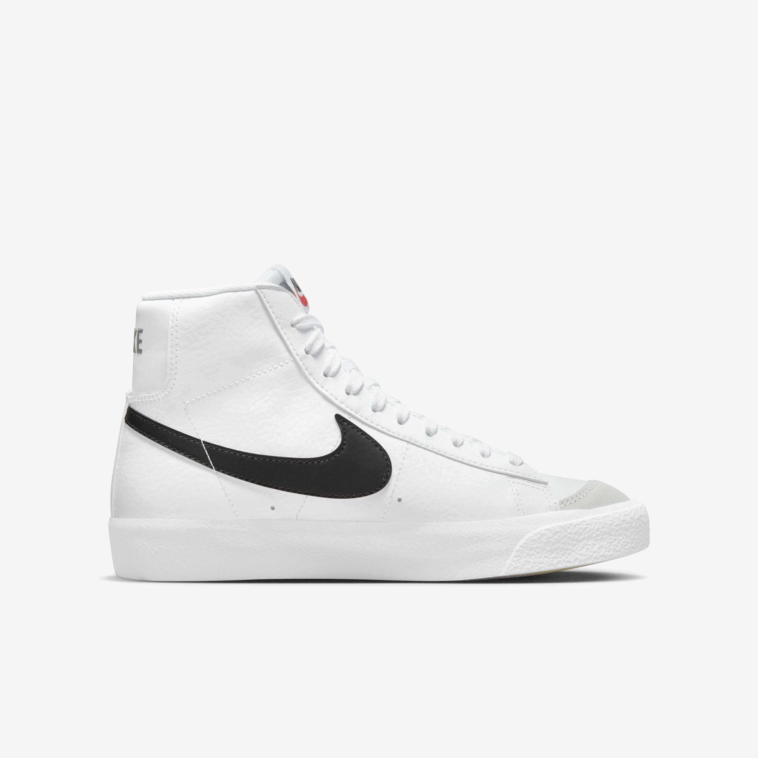 Nike Blazer Mid '77 image number 2