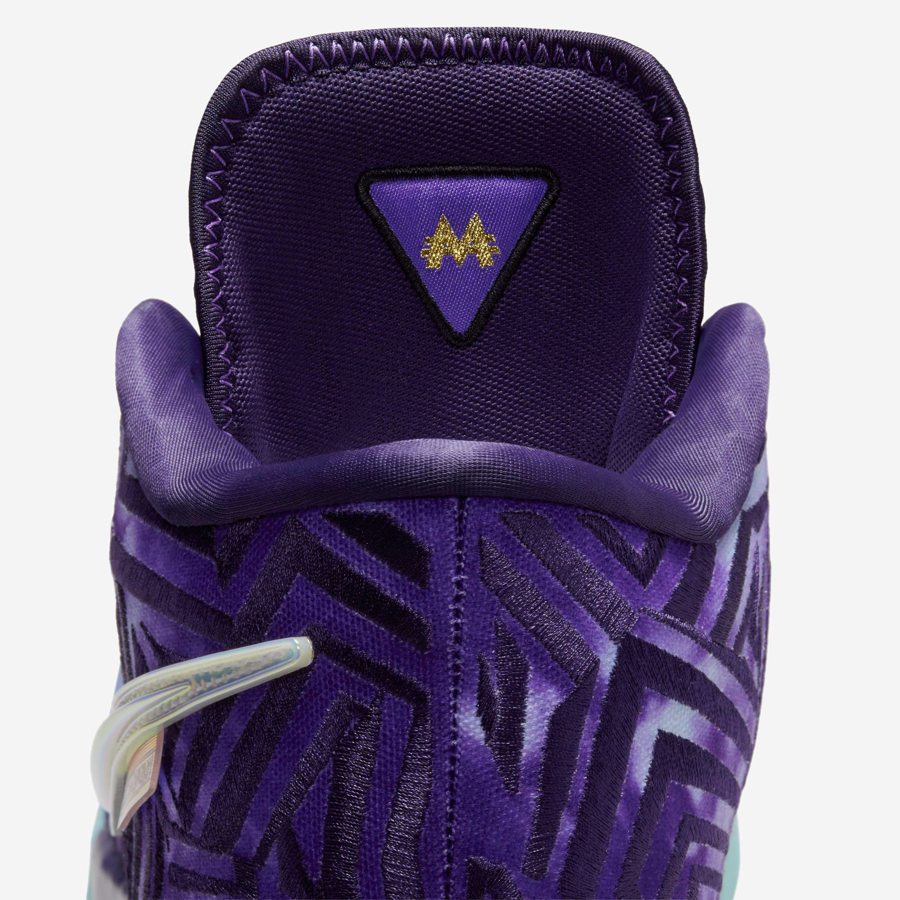 LeBron NXXT Genisus QS image number 10