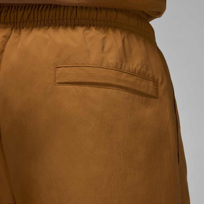 Jordan Essentials image number 4 Jordan Essentials image number 4