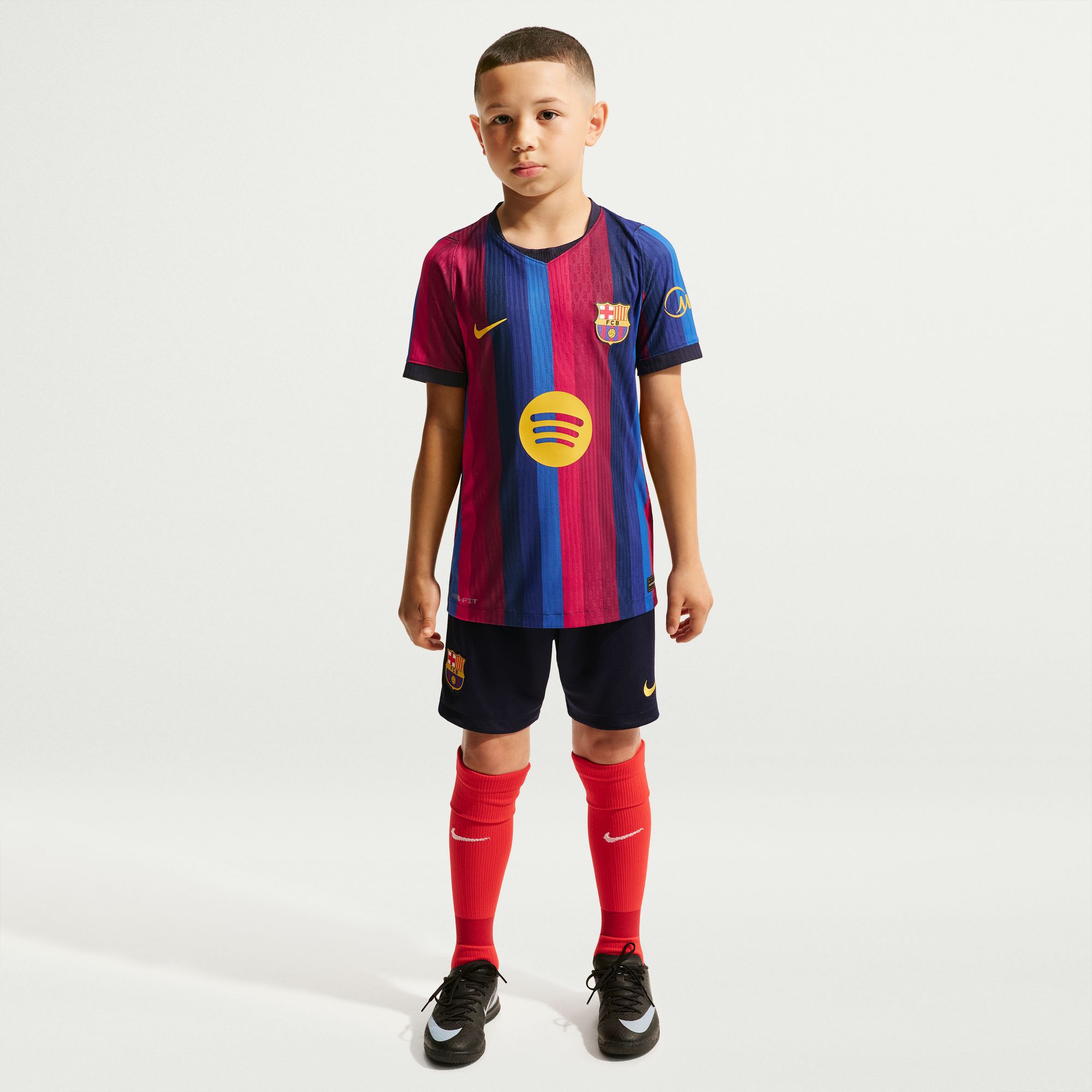 برشلونة 2026/27 ماتش الأساسي image number 4