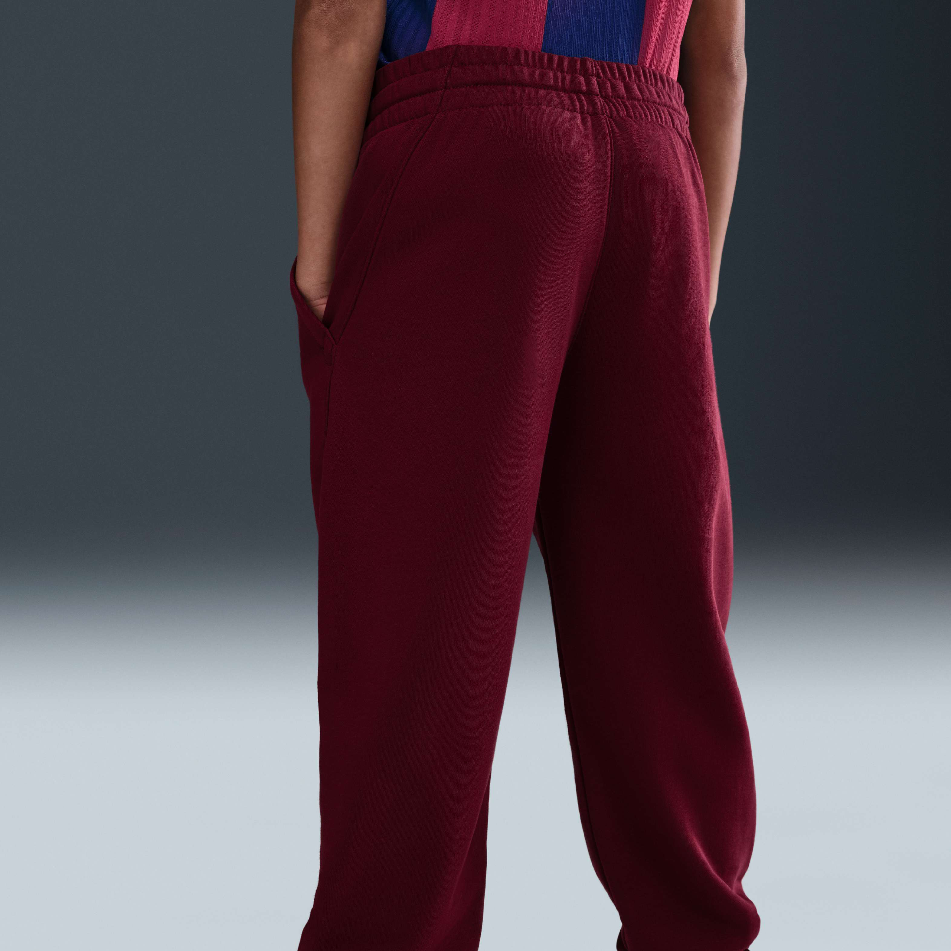 برشلونة كلوب البديل image number 2