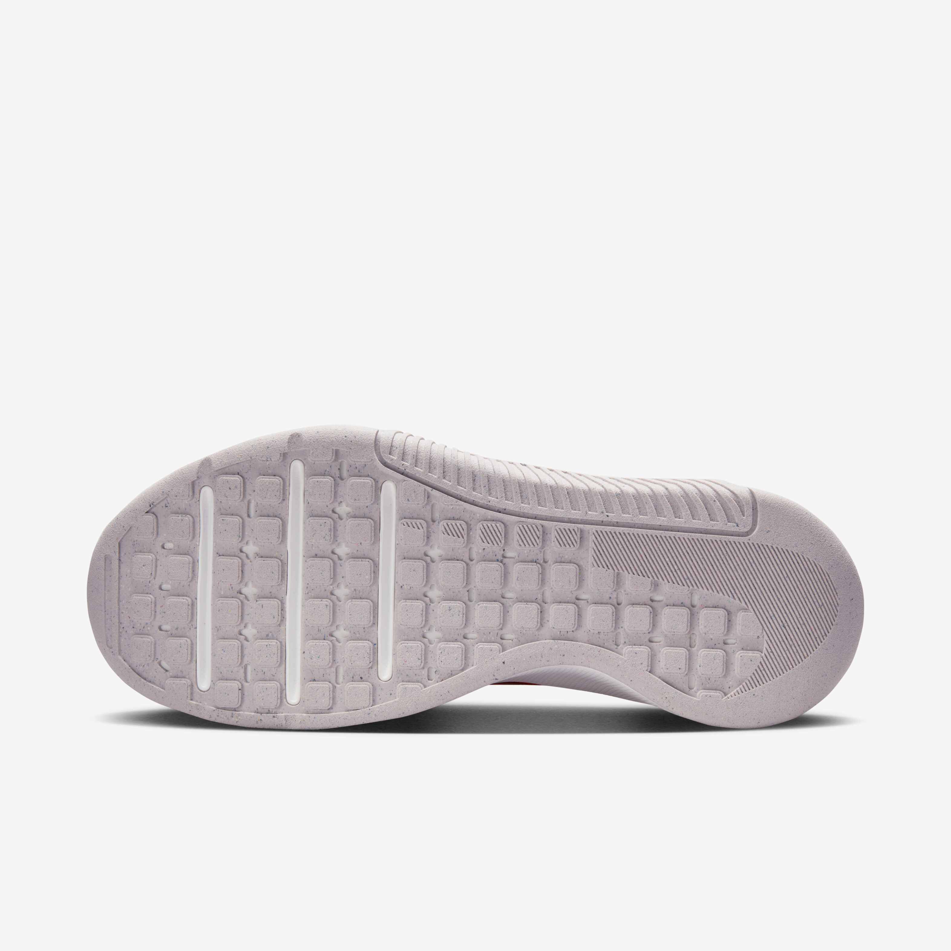 نايكي أم سي ترينر 3 image number 1