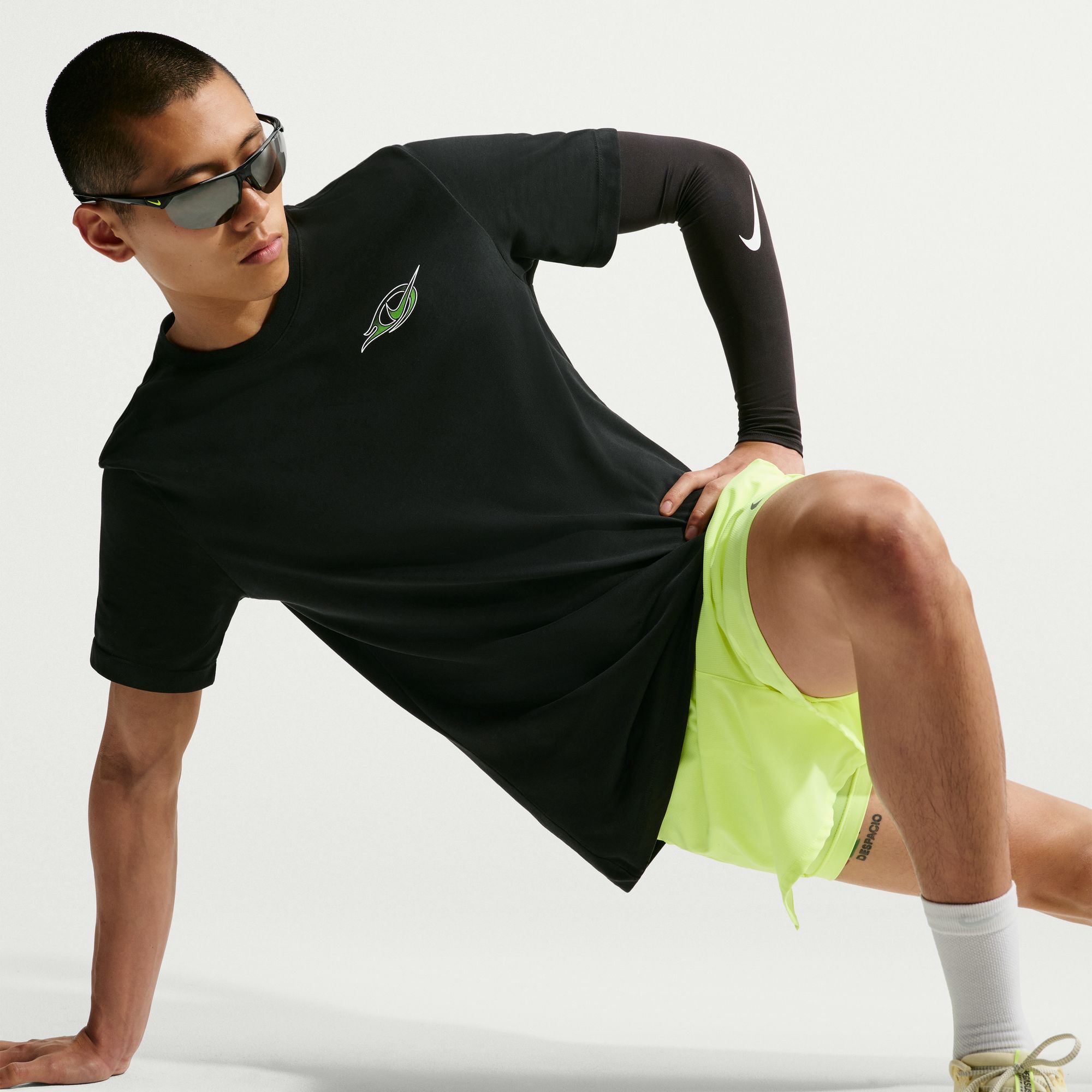 Nike image number 4