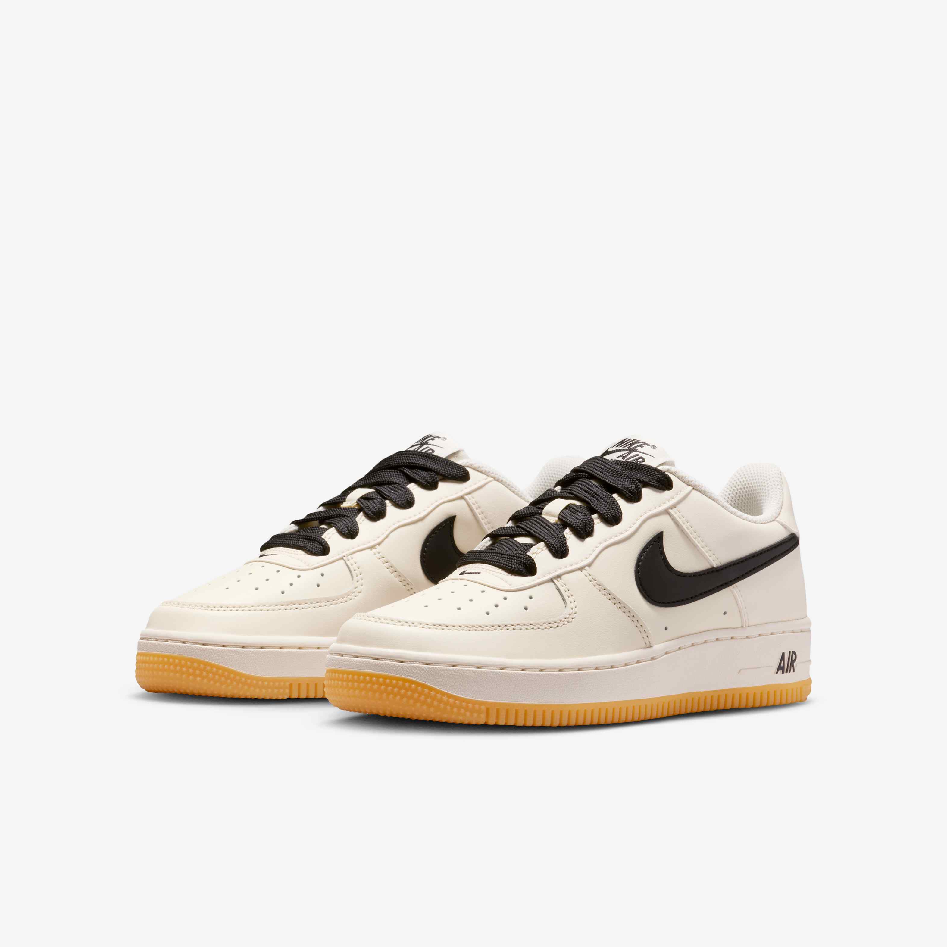 Nike Air Force 1 LV8 image number 4