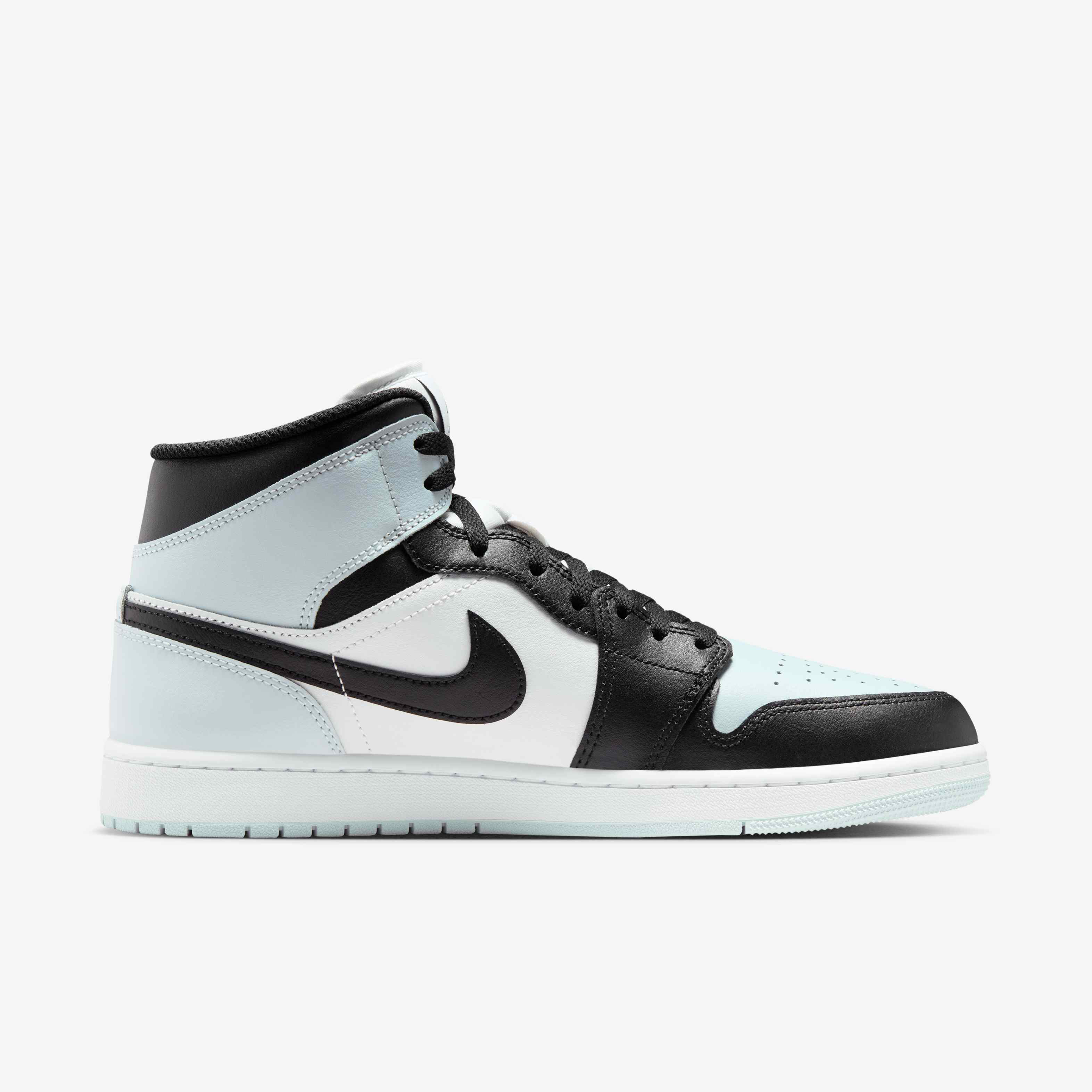 Air Jordan 1 Mid image number 2