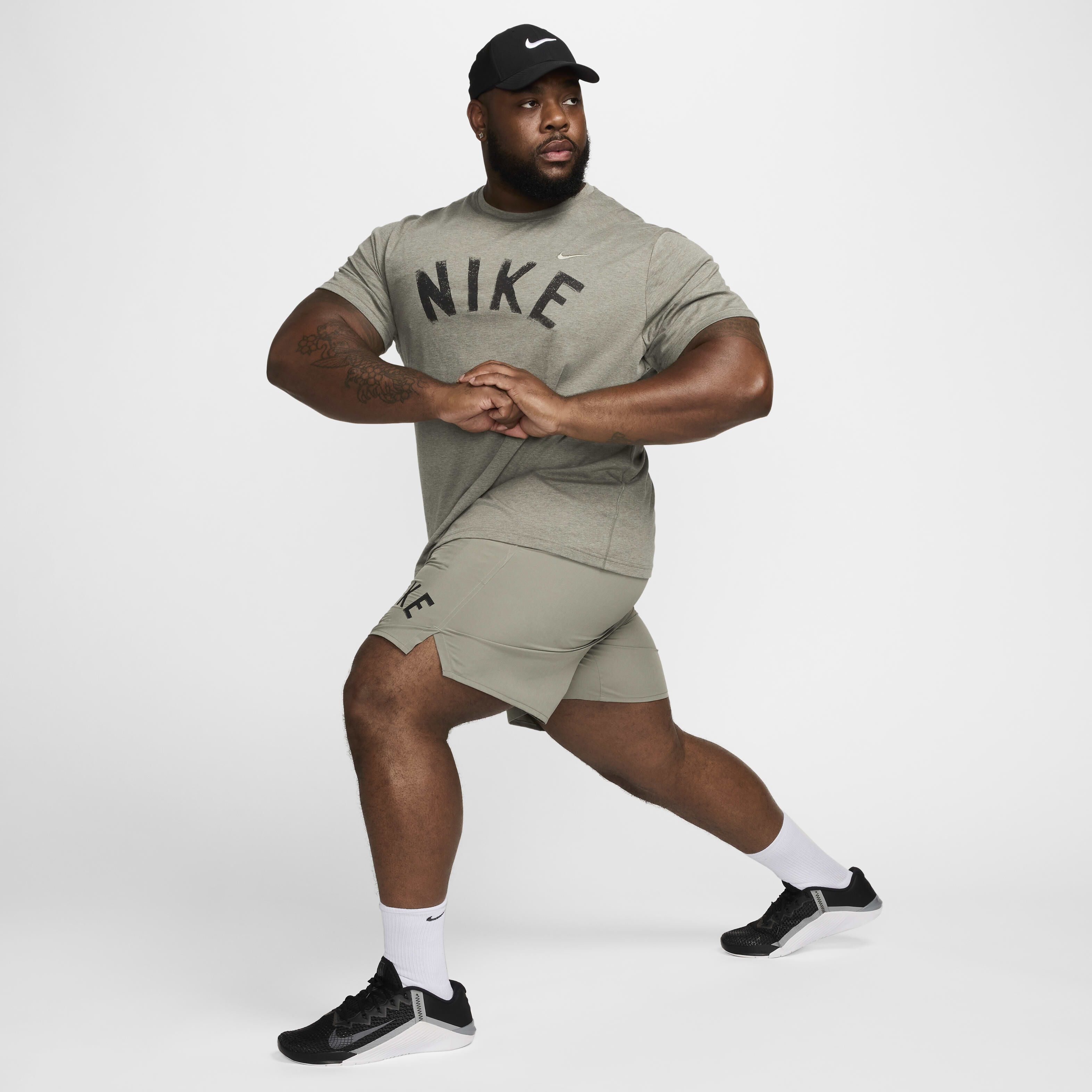 نايكي برايميري سووش image number 11