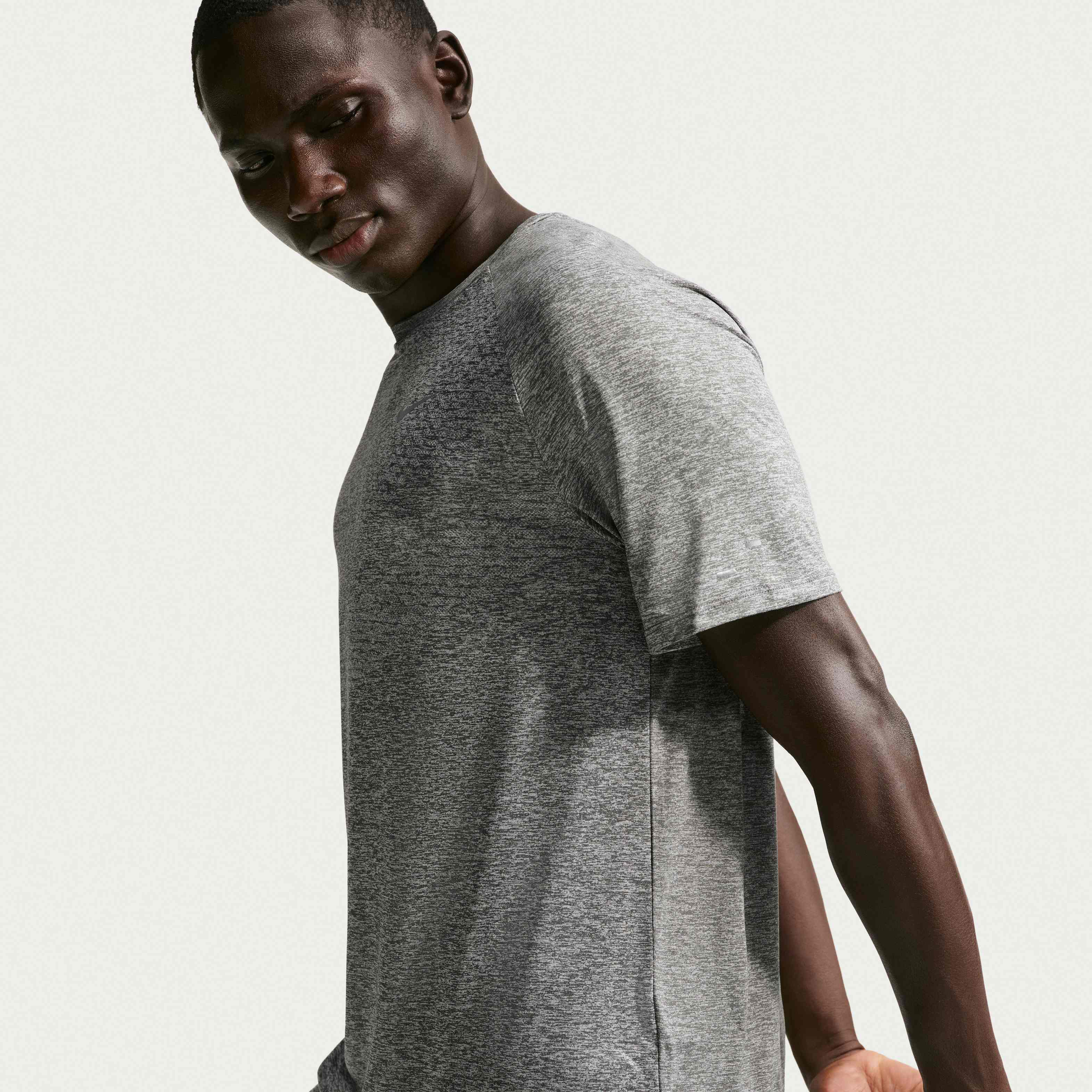 نايكي سترايد image number 2