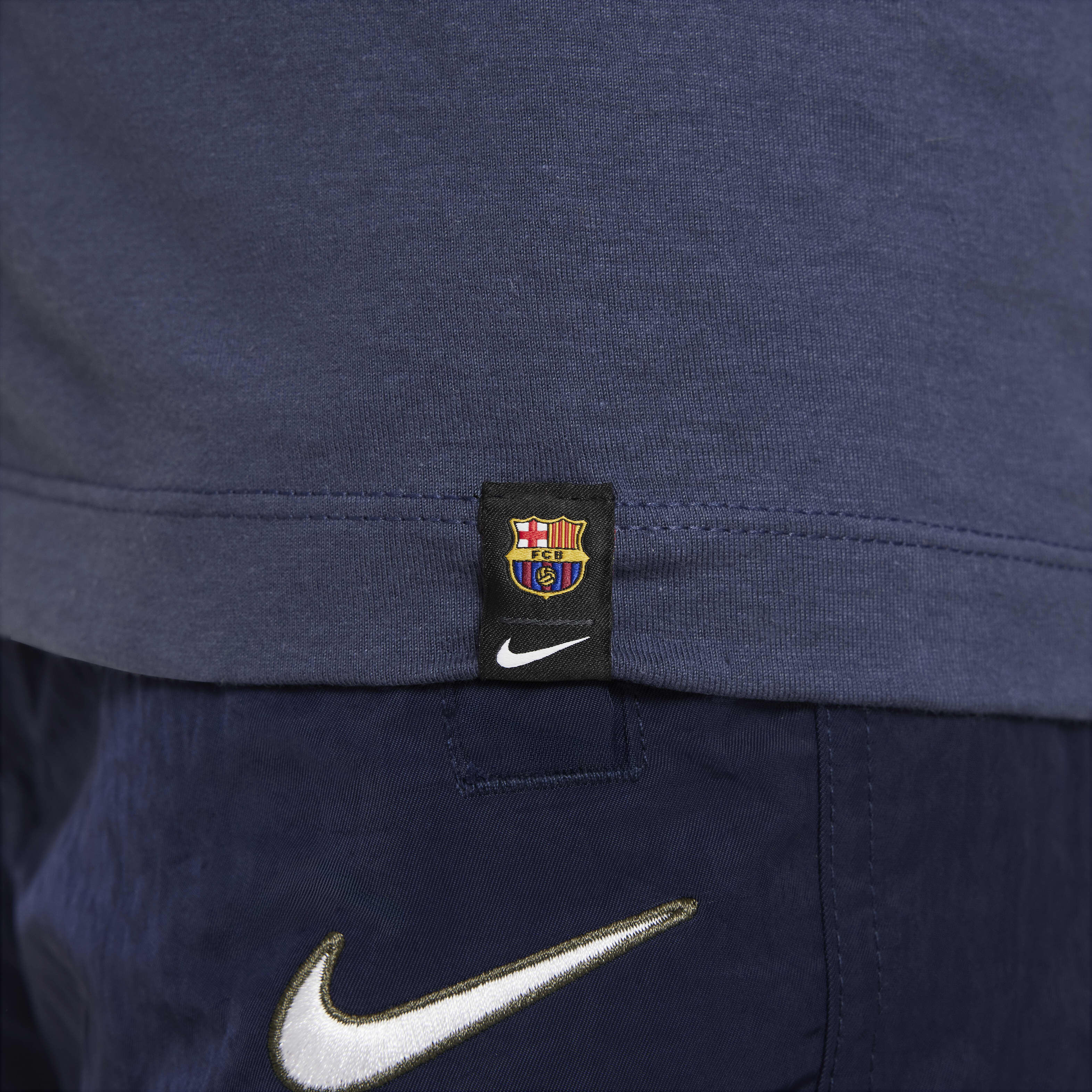 برشلونة F.C. سووش image number 3