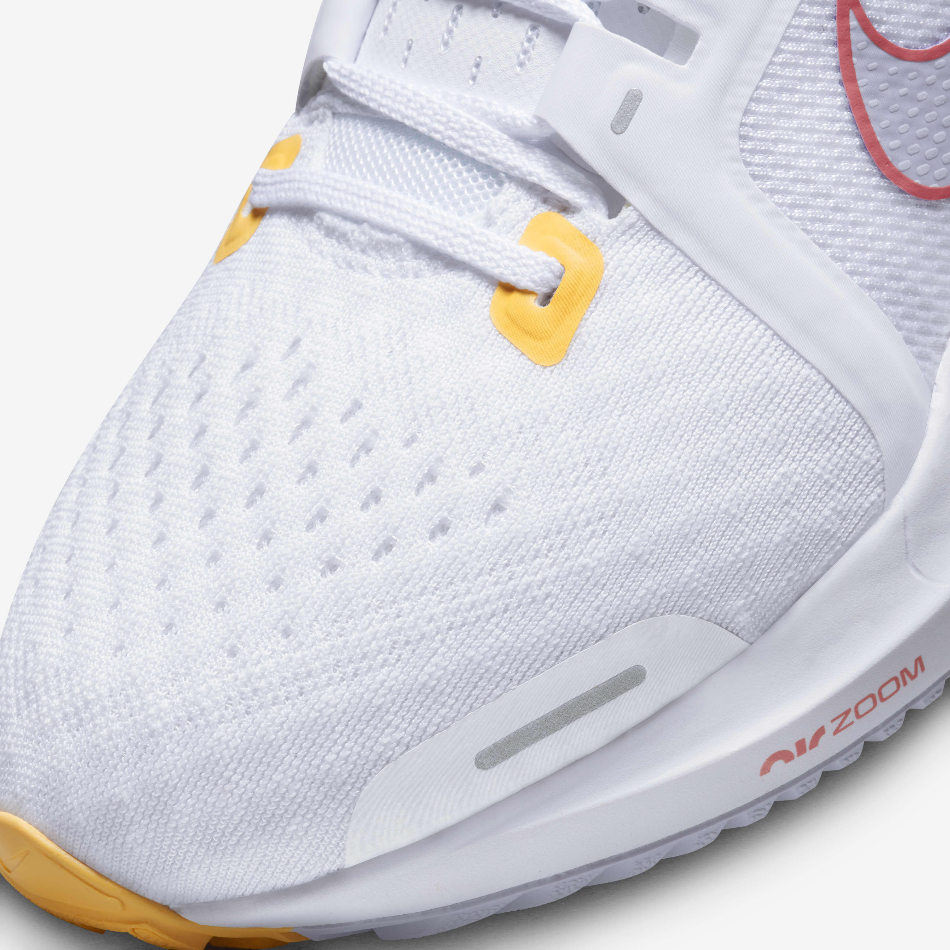 Nike Vomero 16 image number 6