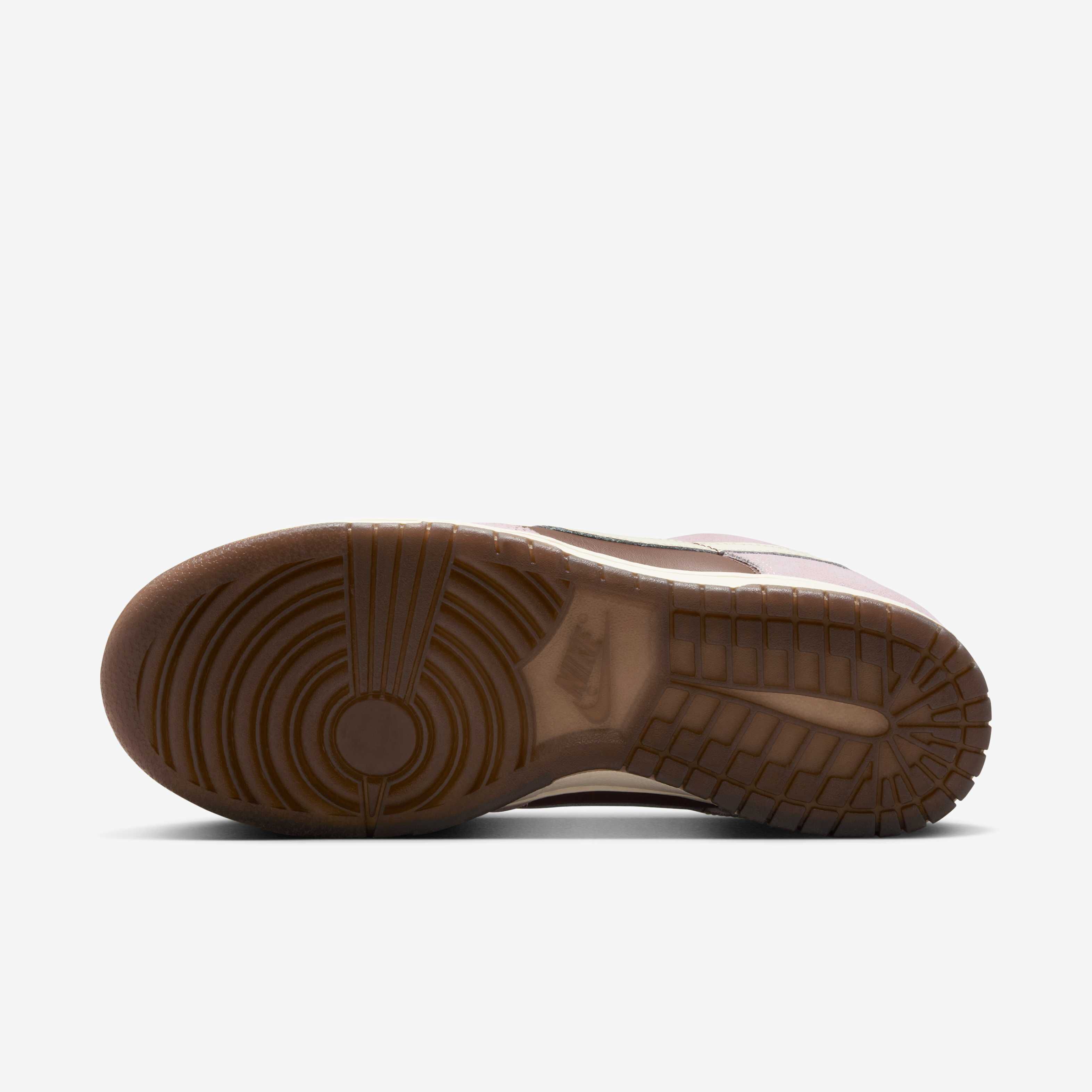 Nike Dunk Low image number 1