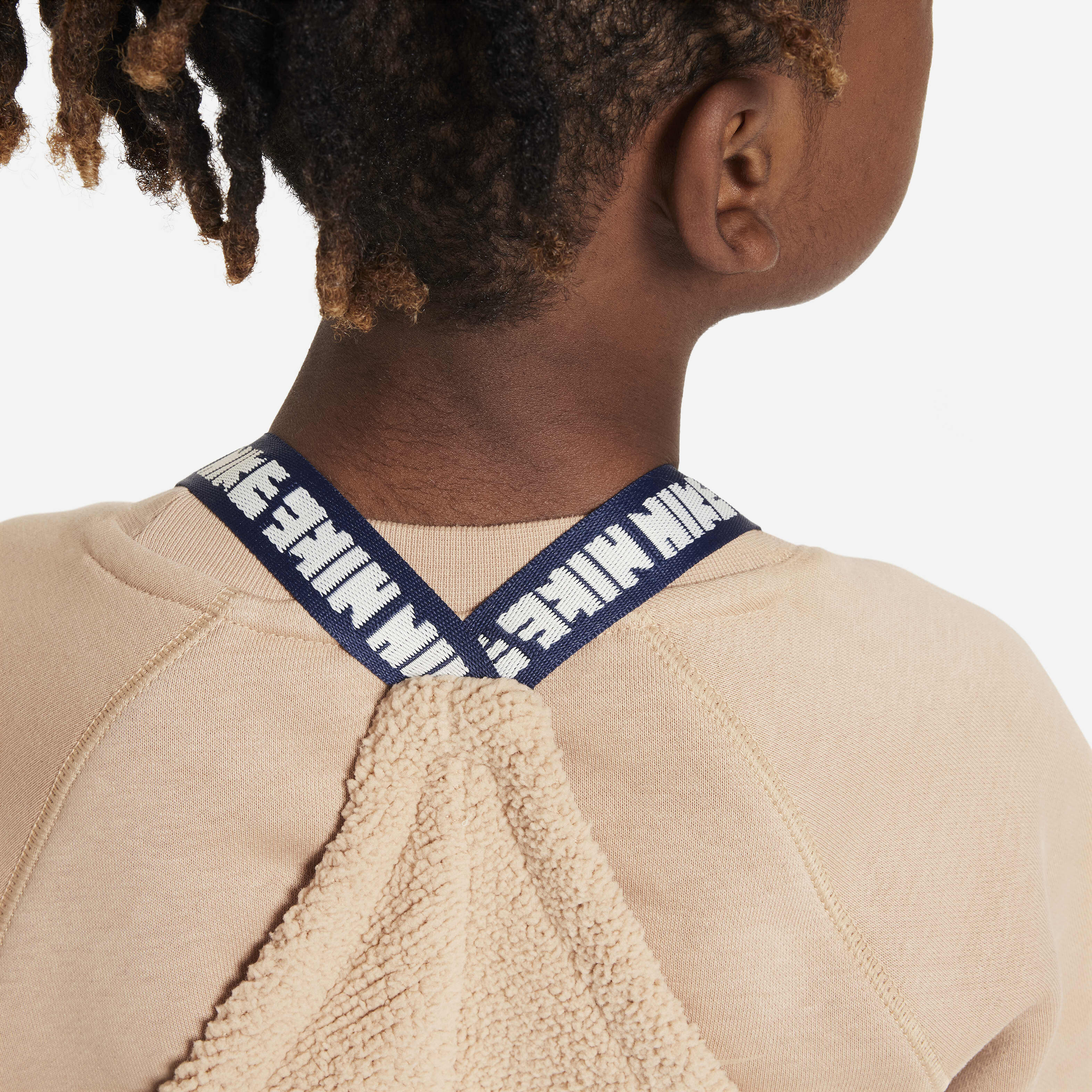 نايكي سبورتسوير image number 6