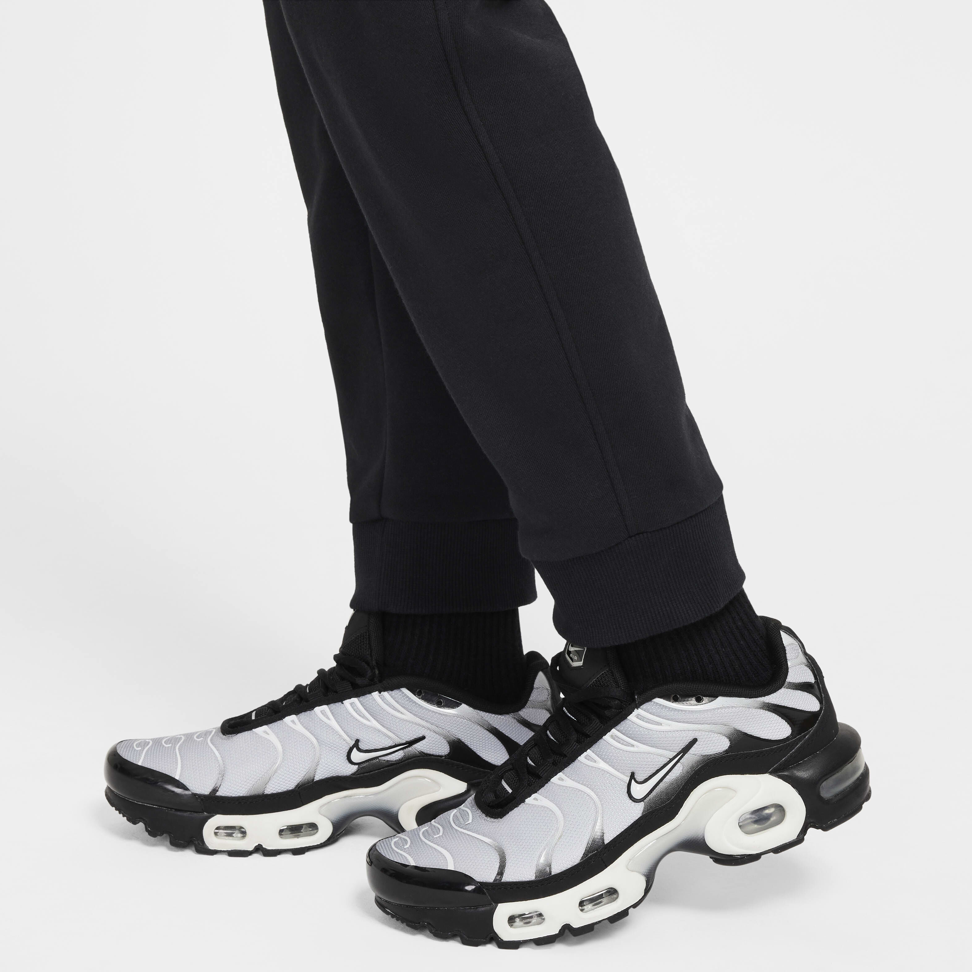 نايكي سبورتسوير سيتي يوتيليتي image number 4