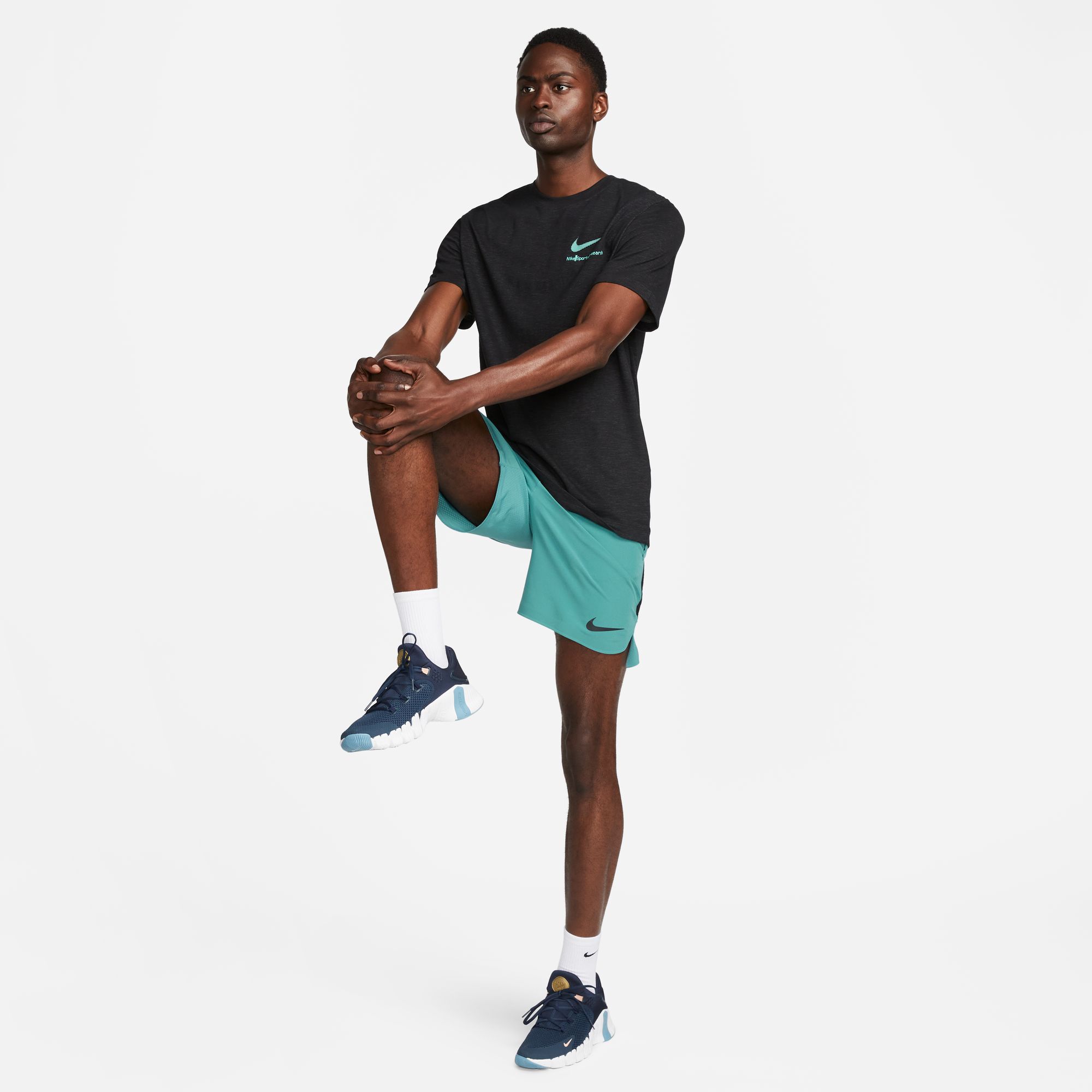 Nike Dri-FIT image number 4