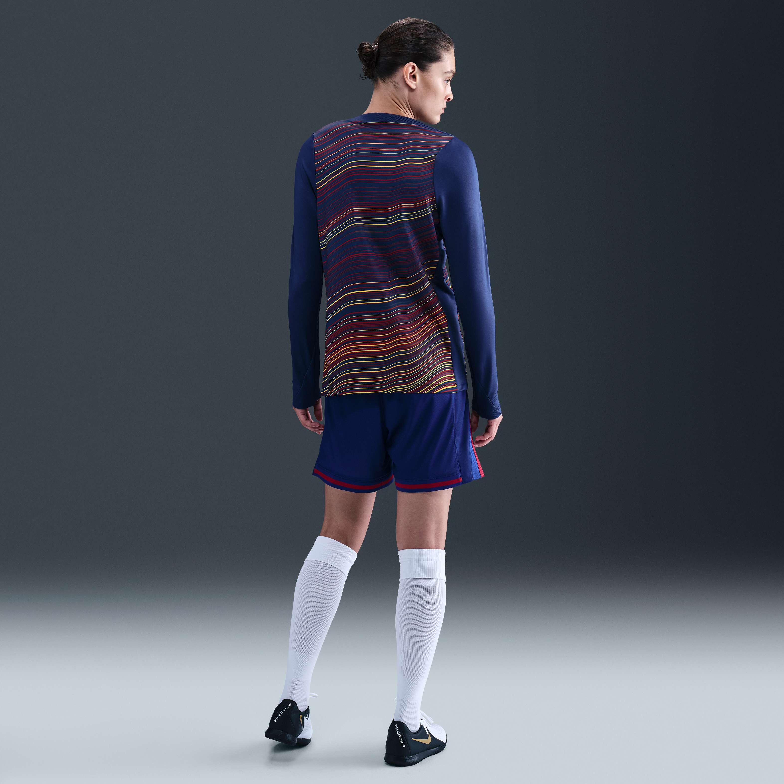 F.C. Barcelona Strike Home image number 4